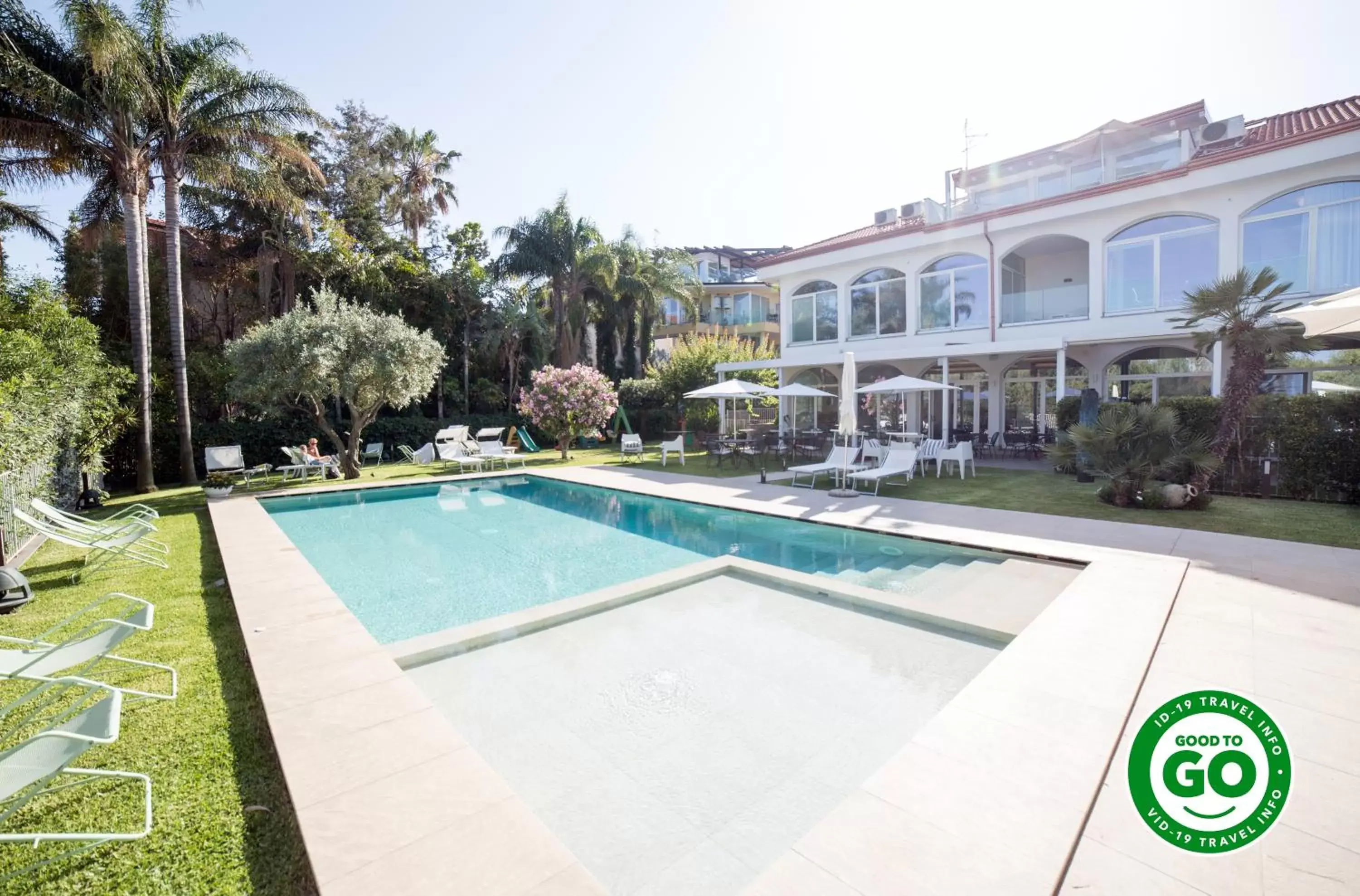 Swimming pool in Sicilia's Art Hotel & Spa Swimming pool in Sicilia's Art Hotel & Spa