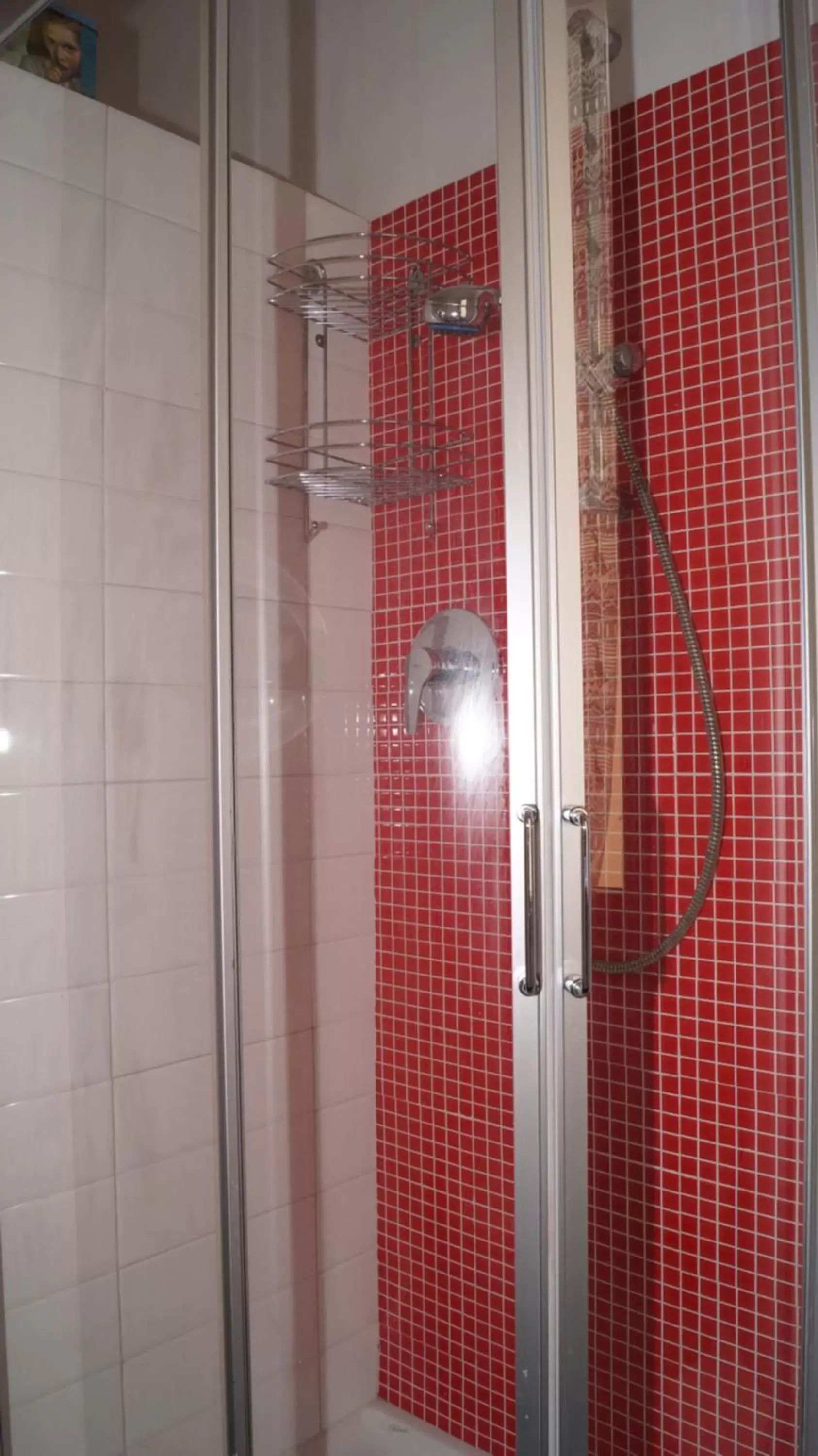 Shower, Bathroom in Bed and Breakfast da Nonna Ezia