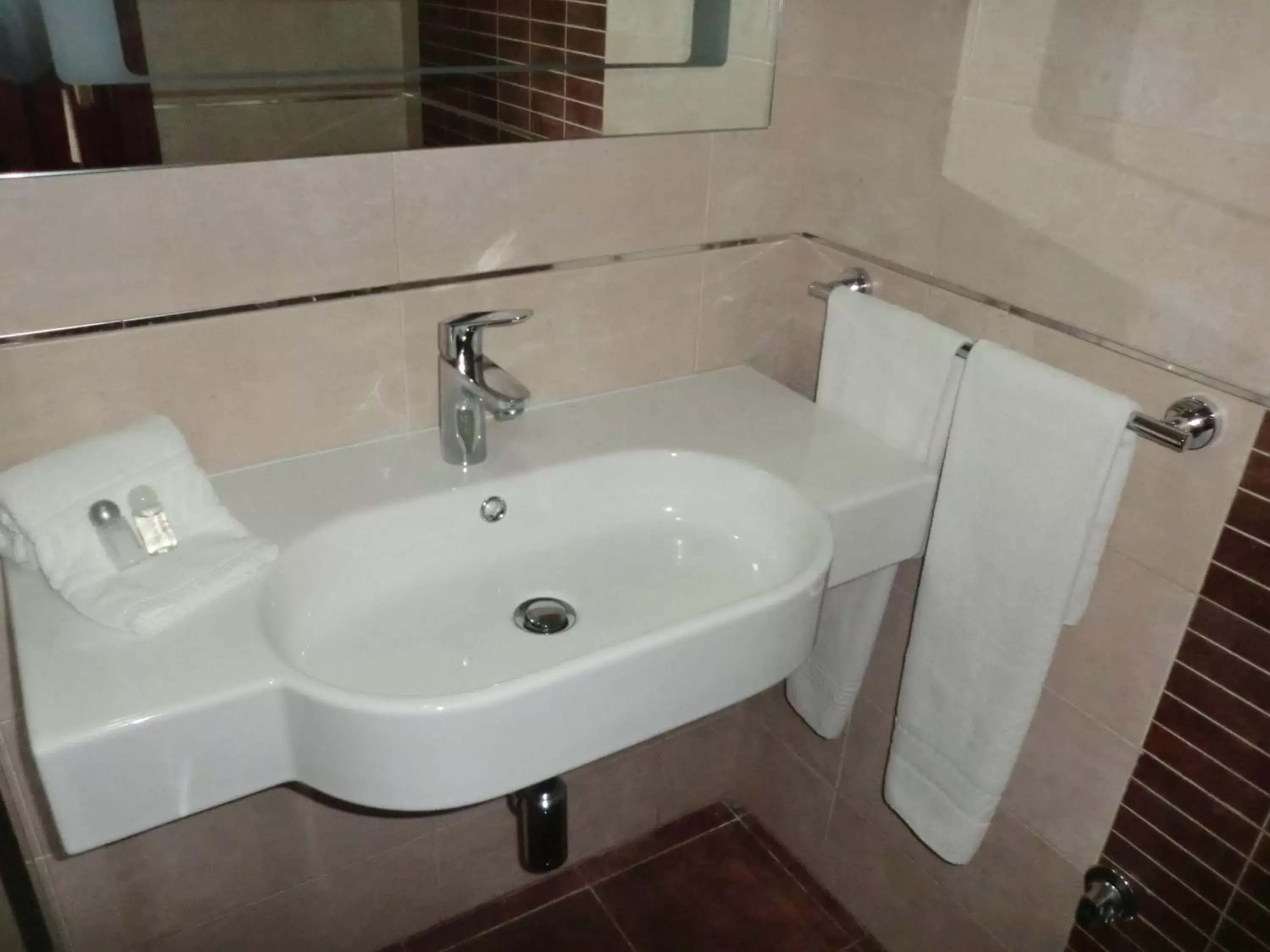 Bathroom in Varandas de Alter Hotel & SPA