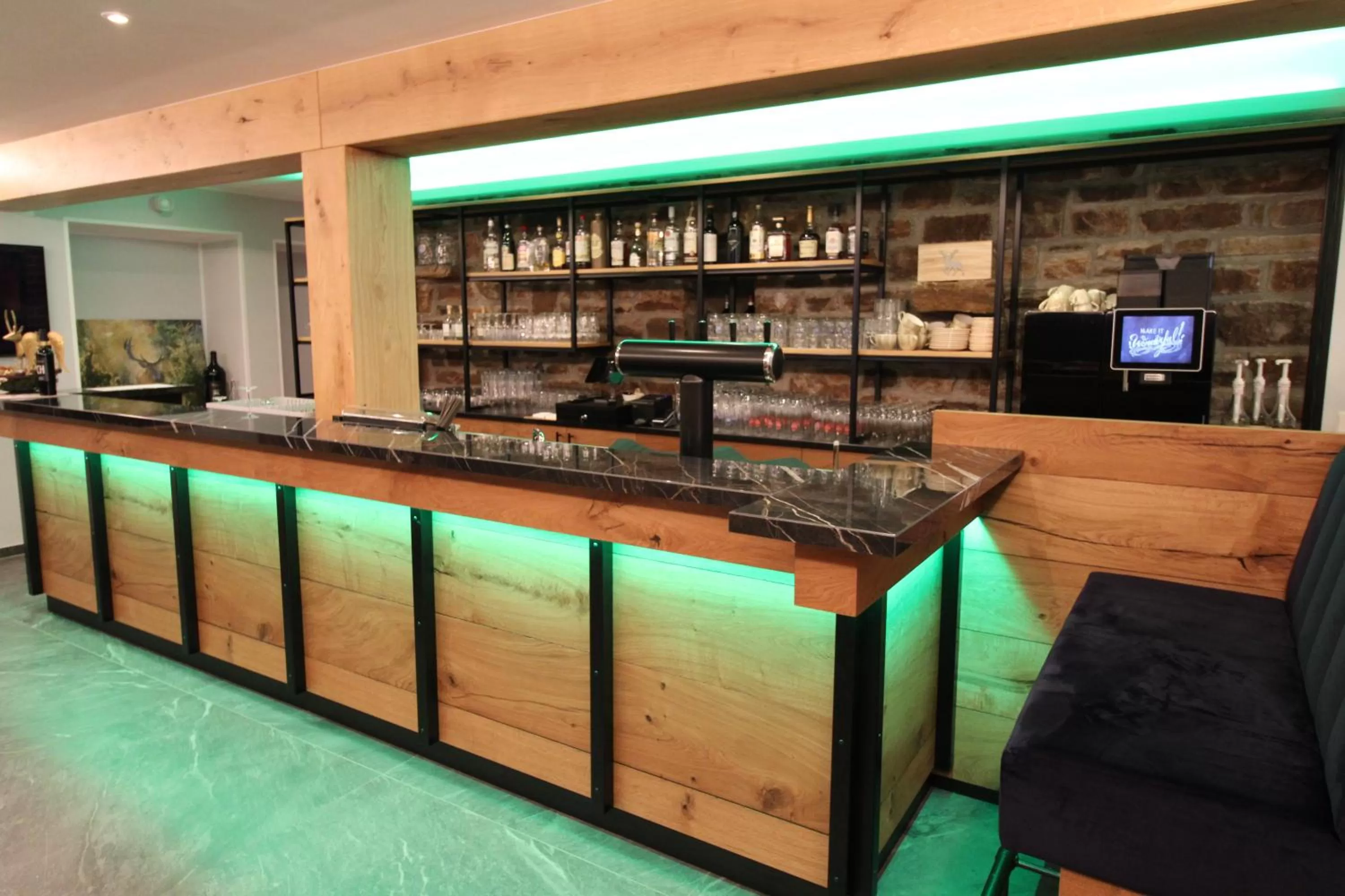 Lounge or bar in DER Hirsch Hotel