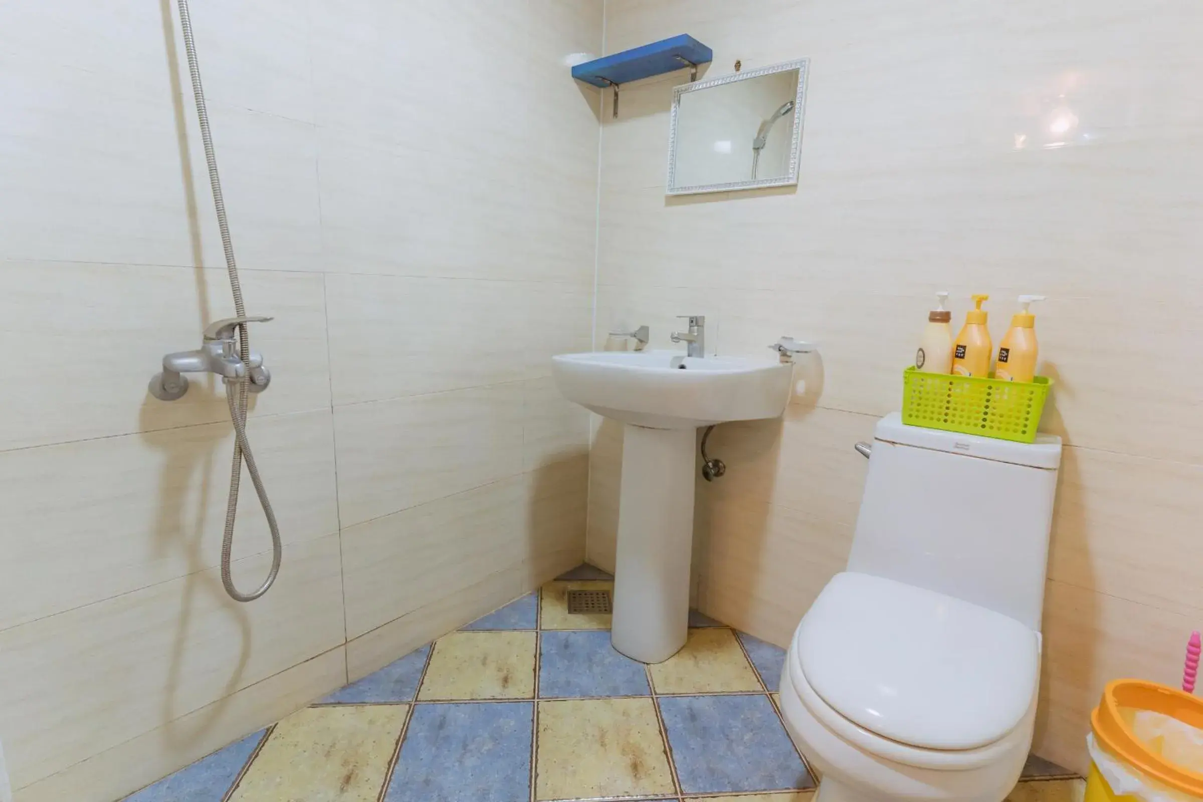 Bathroom in Jungmun Log Pension & Resort