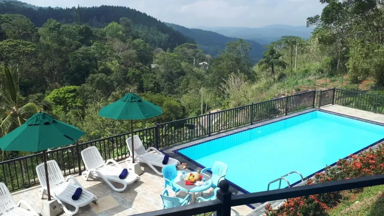 Swimming pool, Pool View in The Grand Hills
