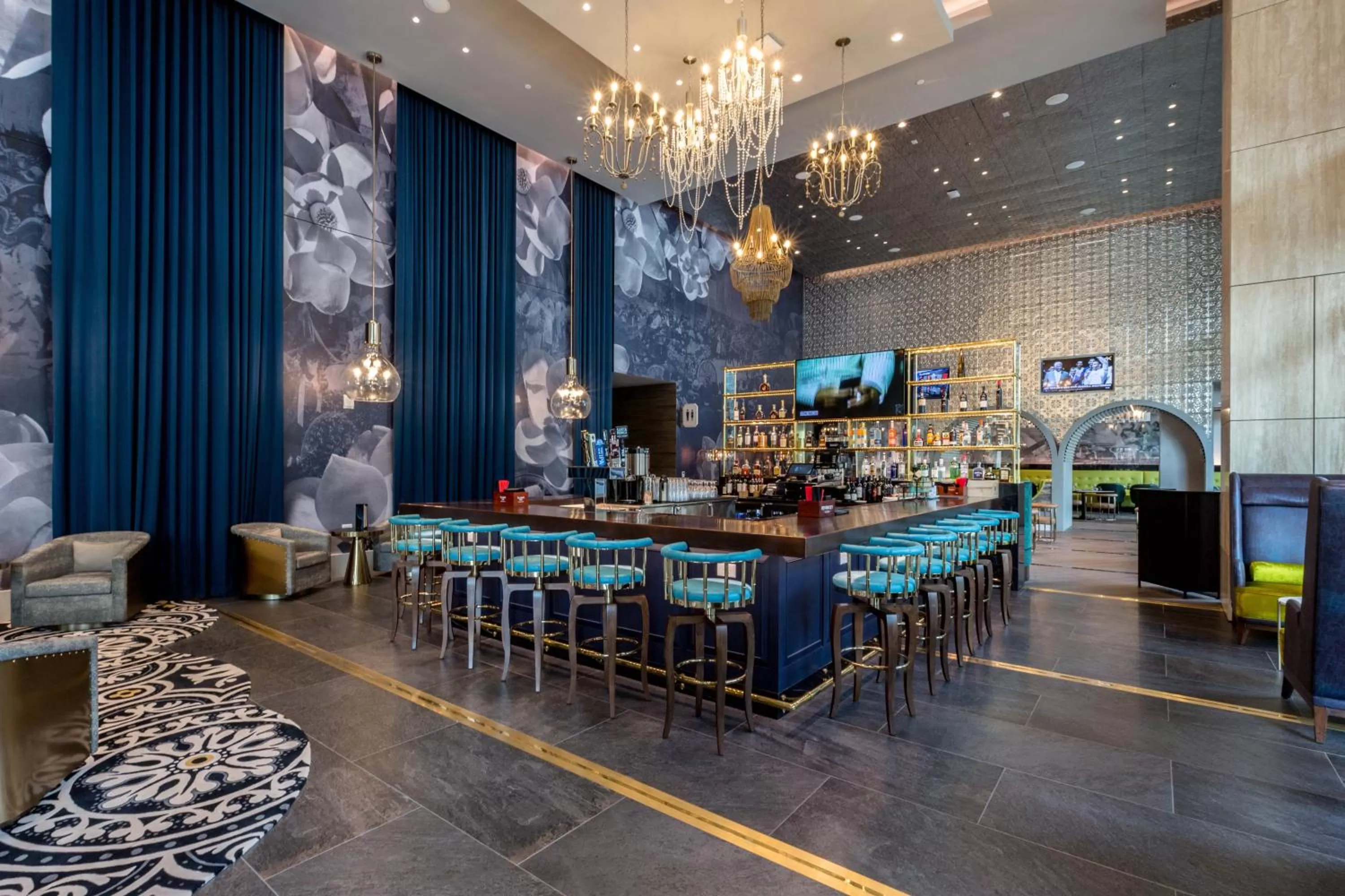 Lounge or bar in Hotel Indigo Los Angeles Downtown by IHG