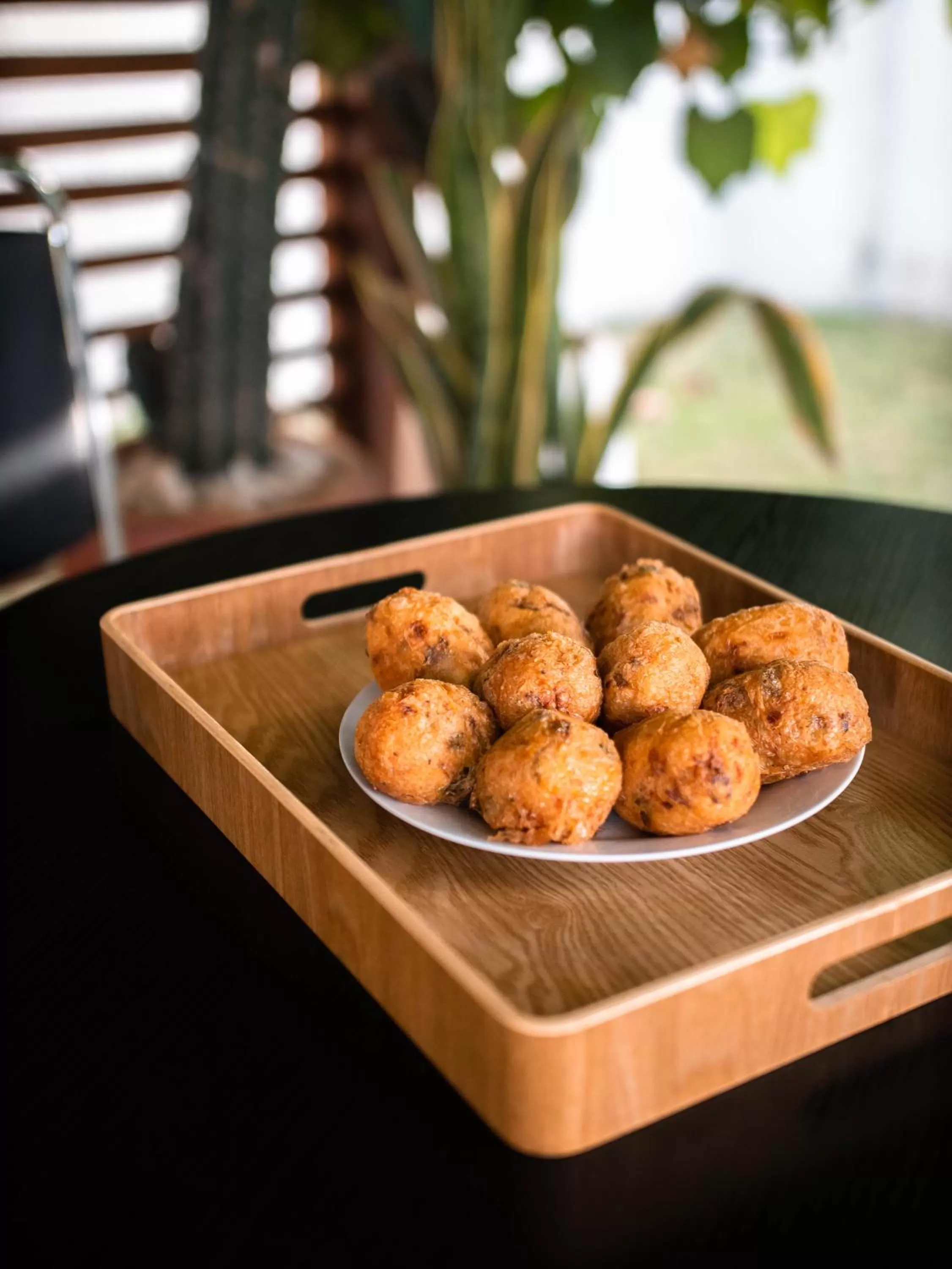 Restaurant/places to eat in KoKo Palm Inn LTD