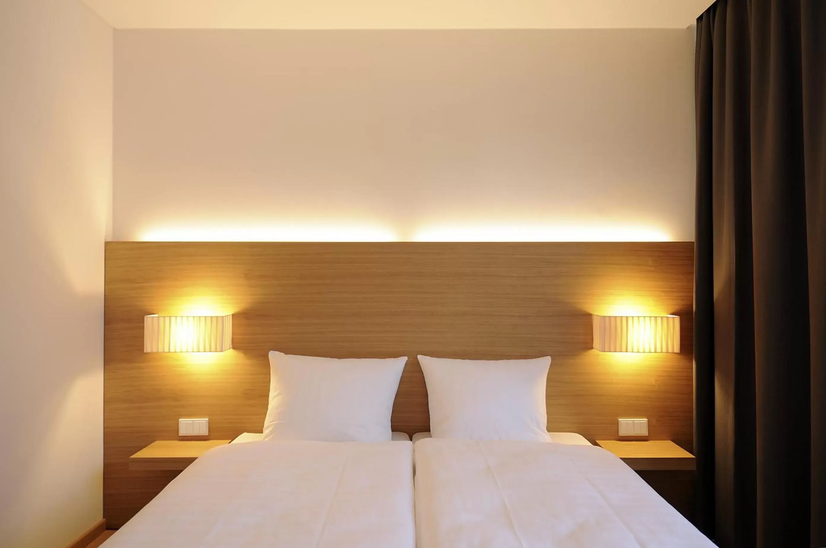 Bedroom, Bed in Hotel Thalmair