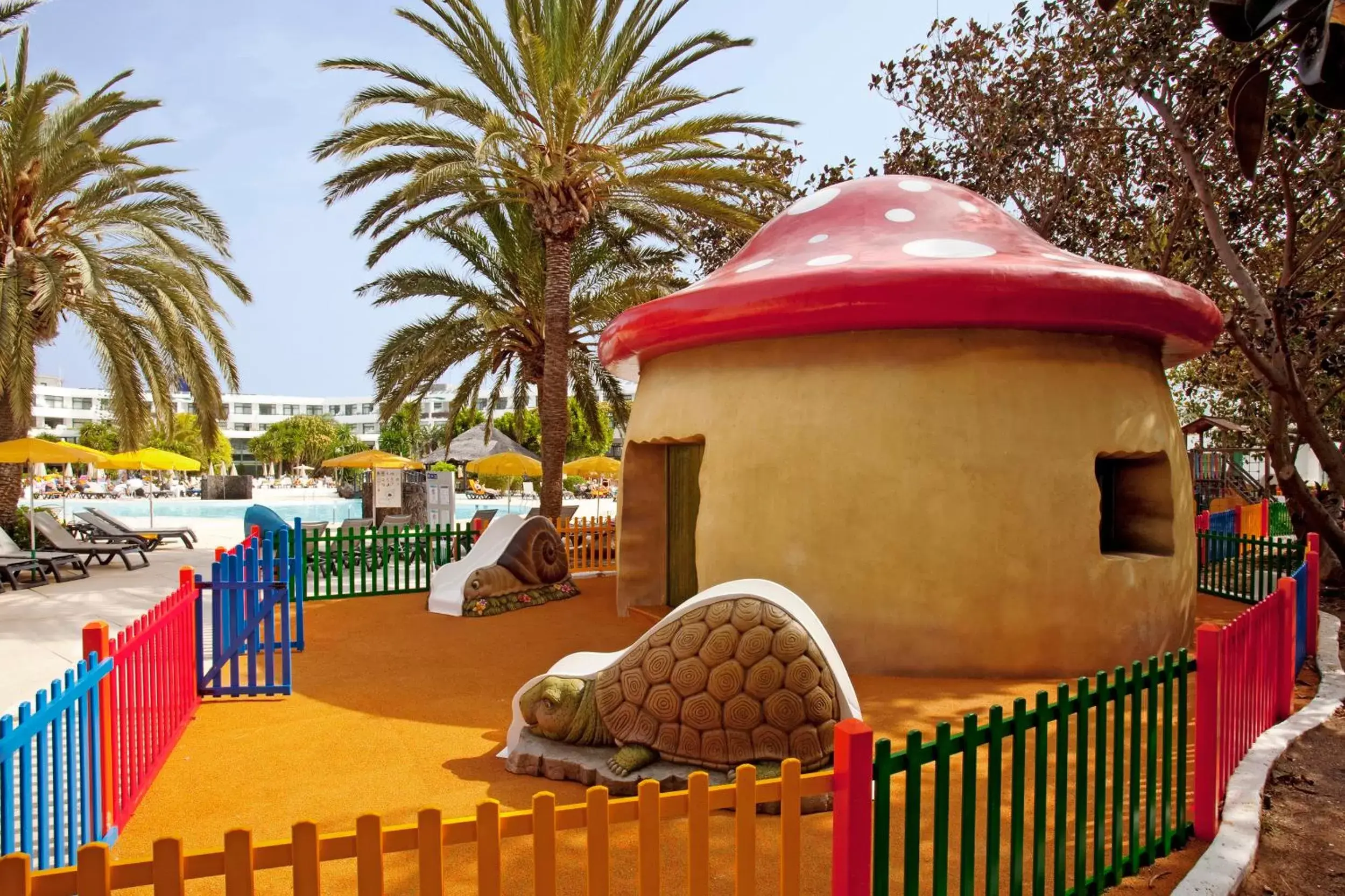 Children play ground in H10 Lanzarote Princess