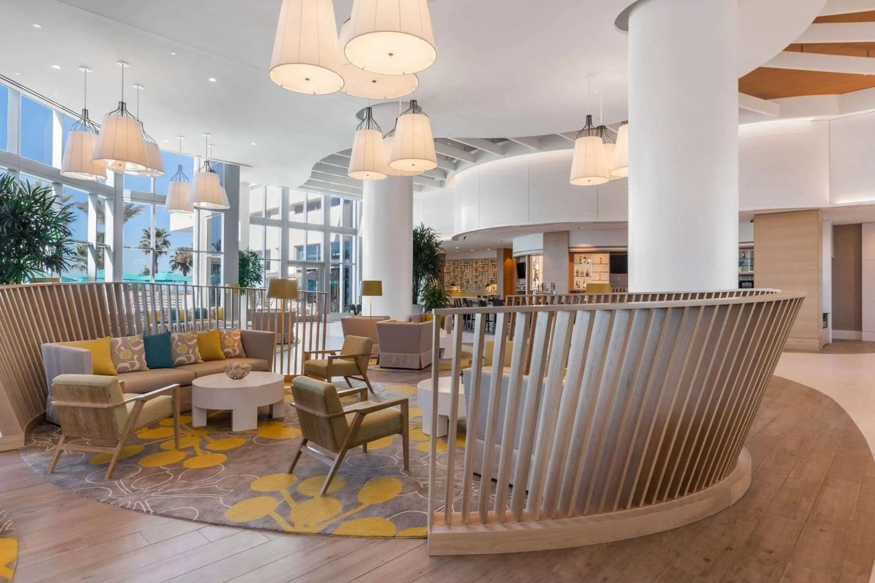 Lobby or reception, Lounge/Bar in Wyndham Grand Clearwater Beach