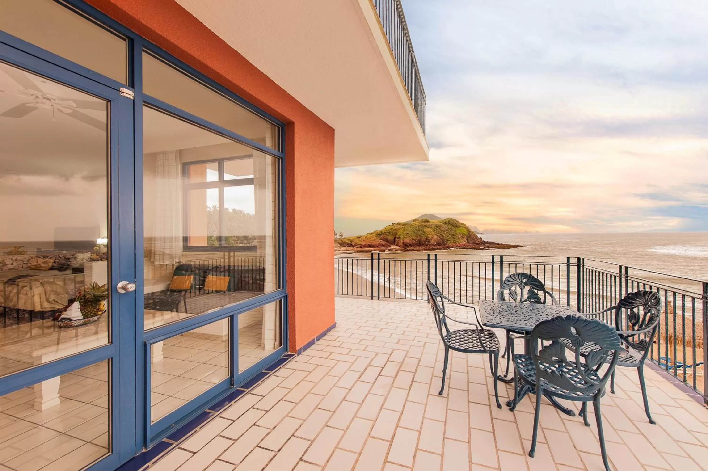 Balcony/Terrace in El Cid Marina Beach Hotel