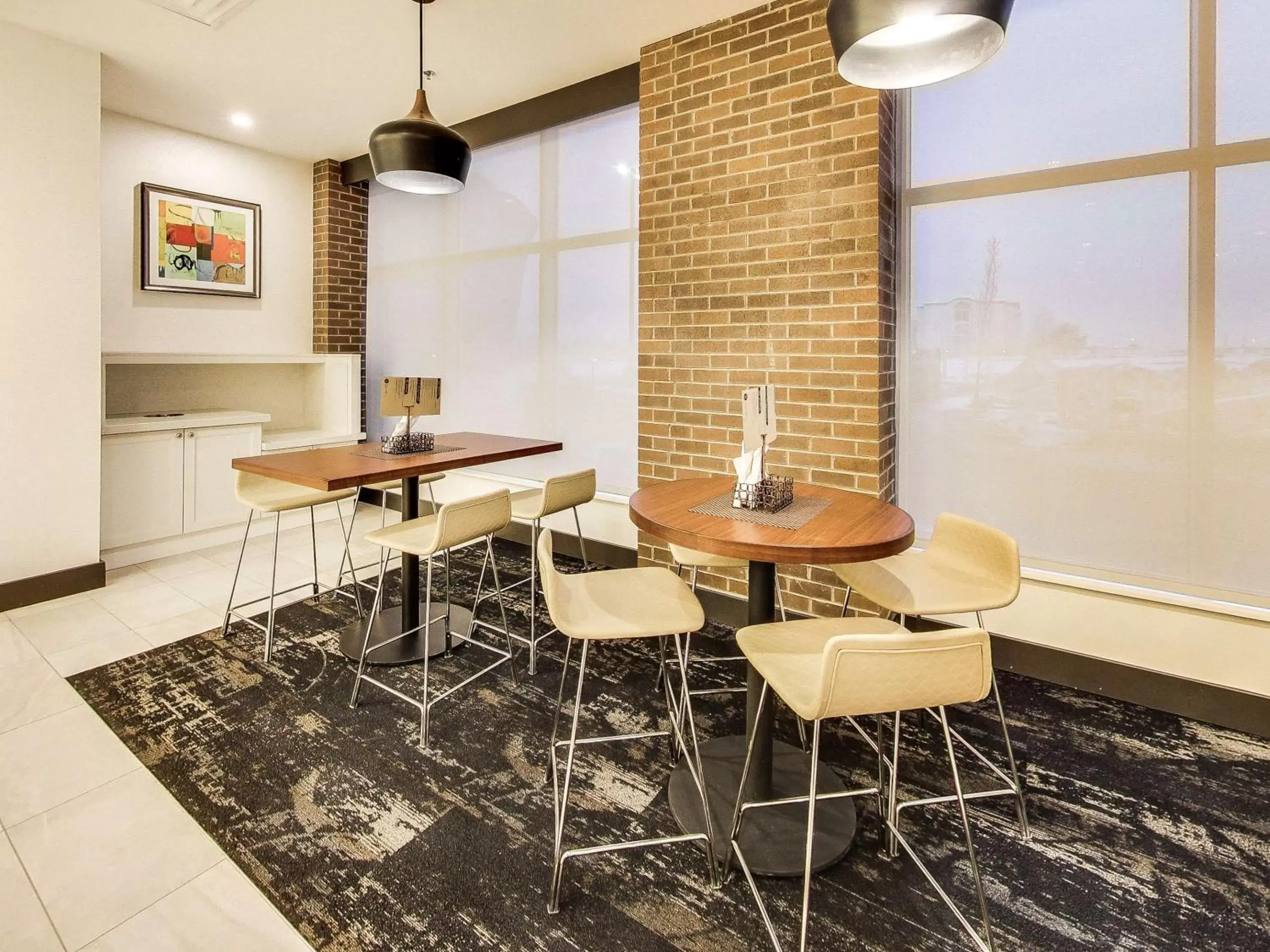 Lobby or reception in Hyatt Place Edmonton West