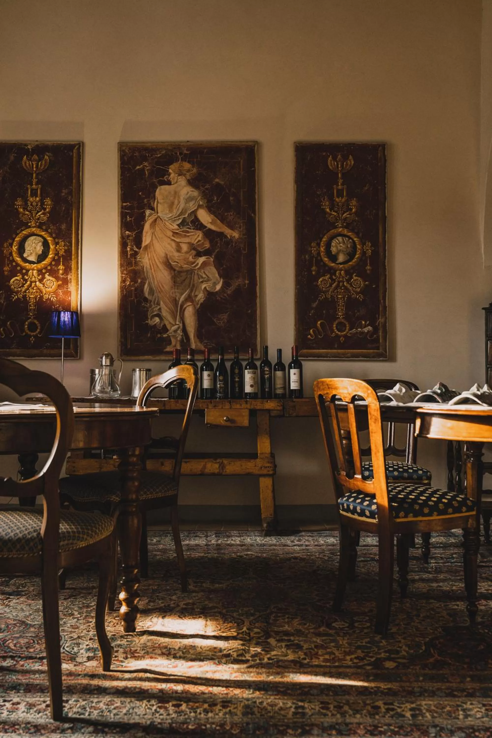 Restaurant/places to eat in VILLA MANZONI