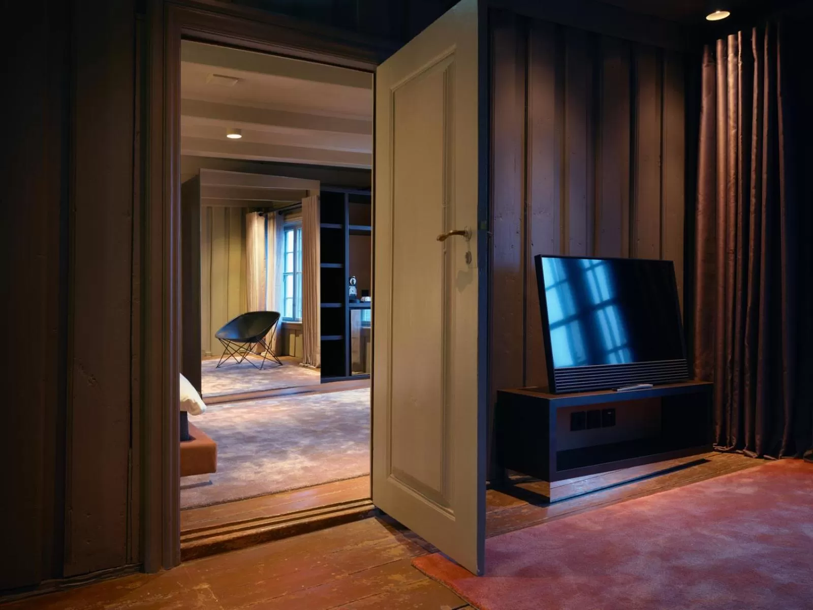 TV and multimedia, Bed in Tollboden Hotell - Unike Hoteller