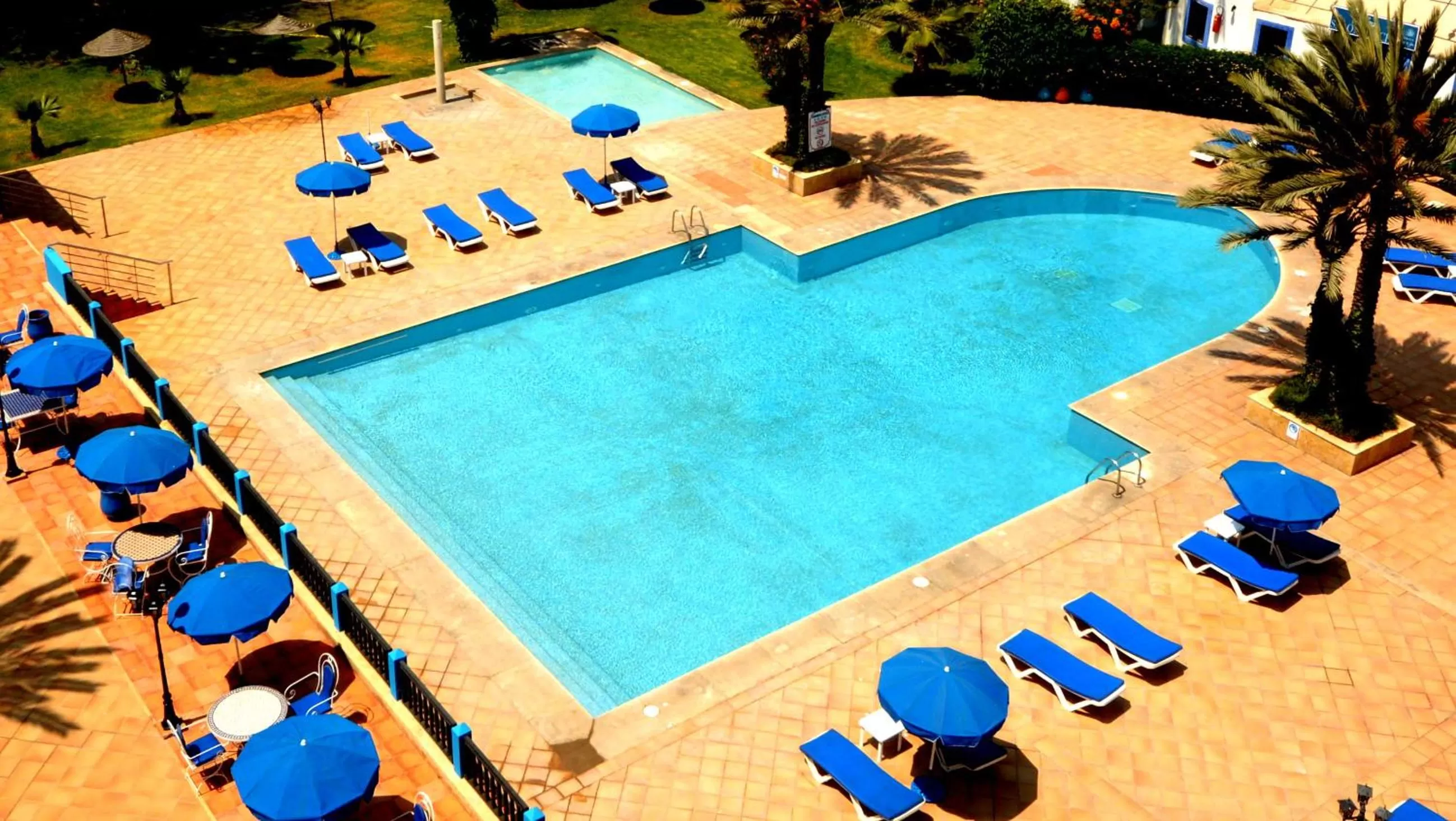 Swimming pool in Oasis Hotel & Spa