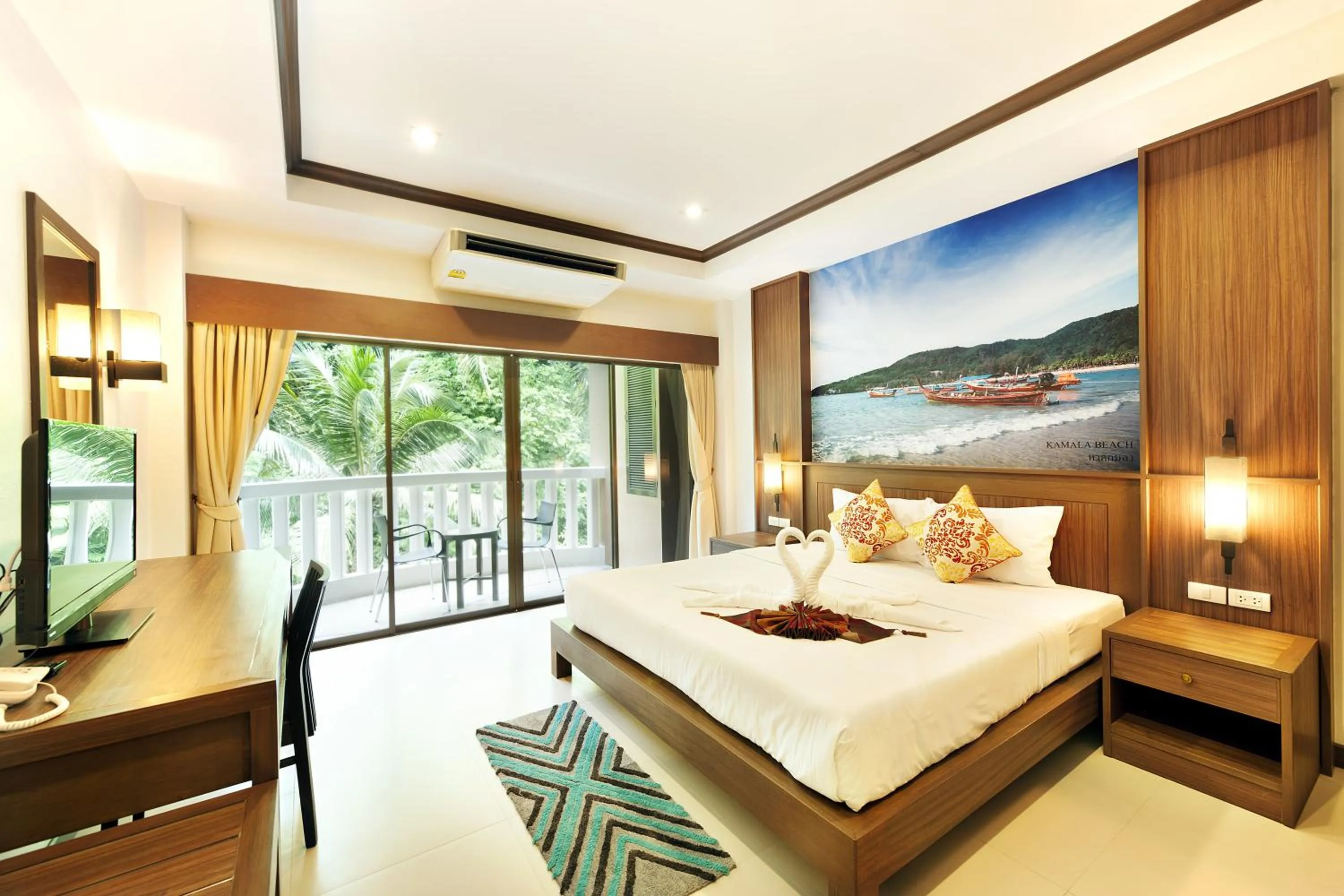 Bed in Ratana Hill Patong