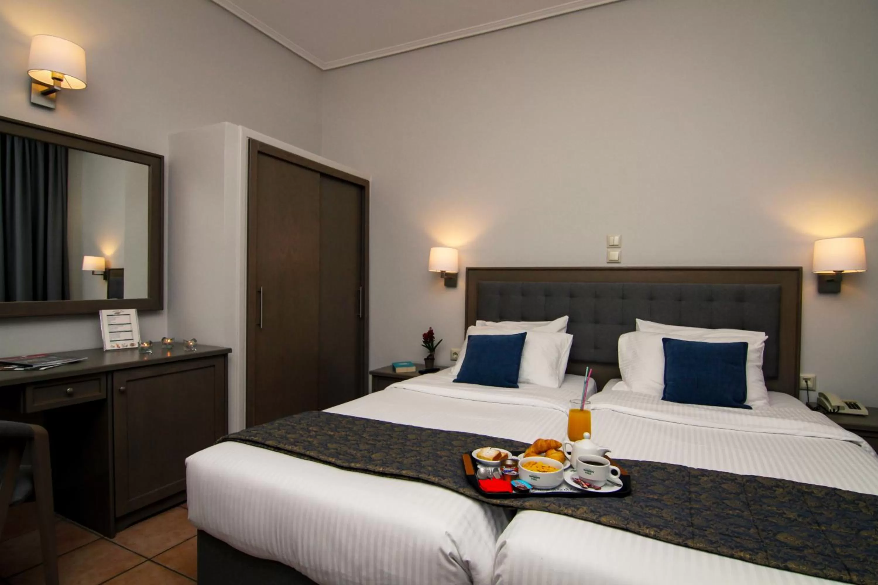 Bed in Green Hill Hotel