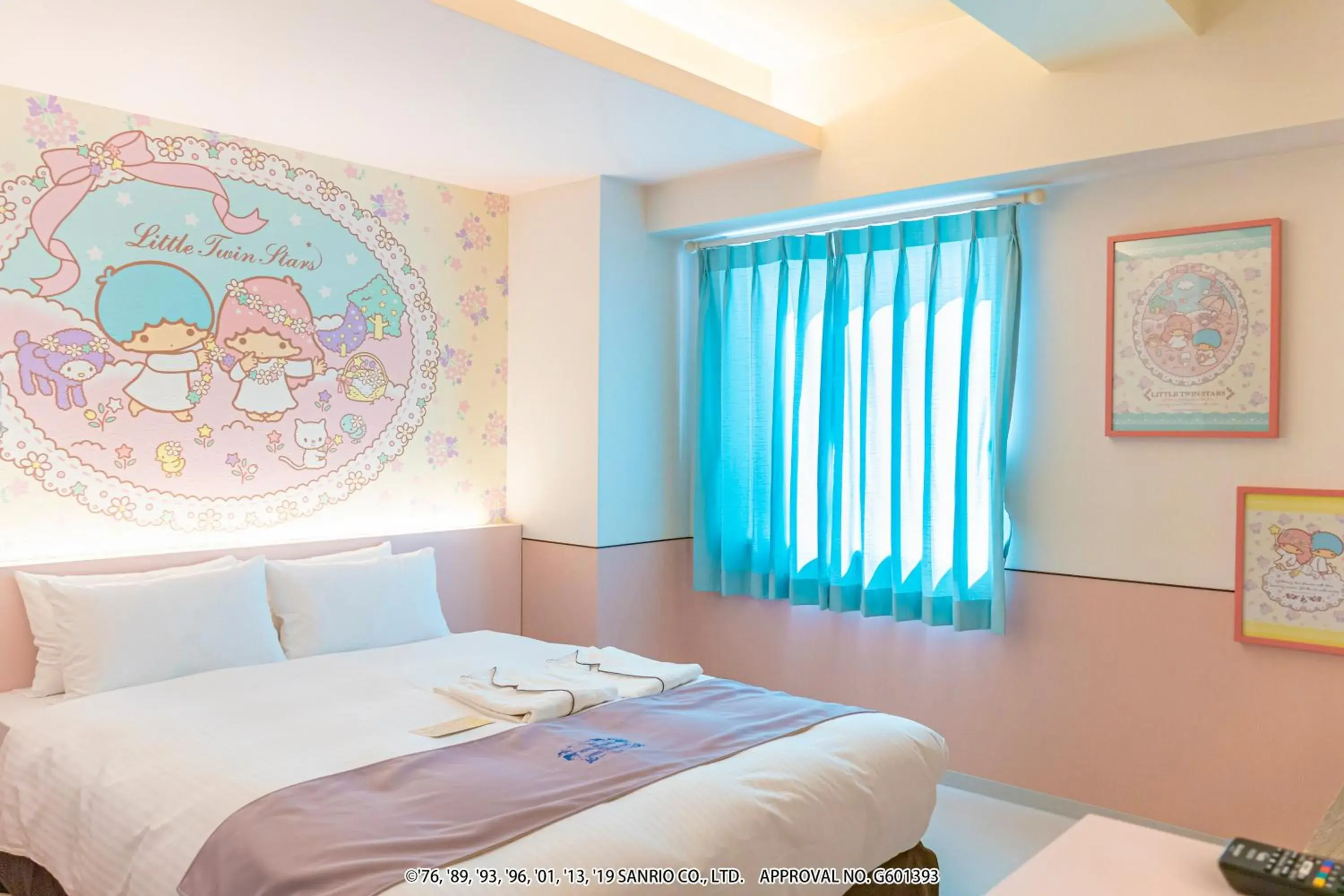 Photo of the whole room, Bed in Hotel Okinawa With Sanrio Characters