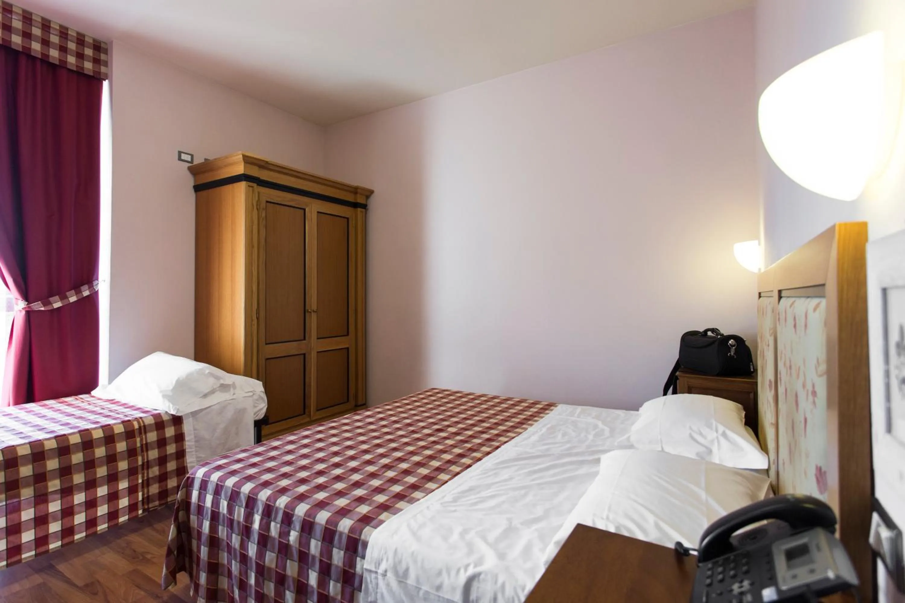 Bedroom, Bed in Hotel Il Giardino