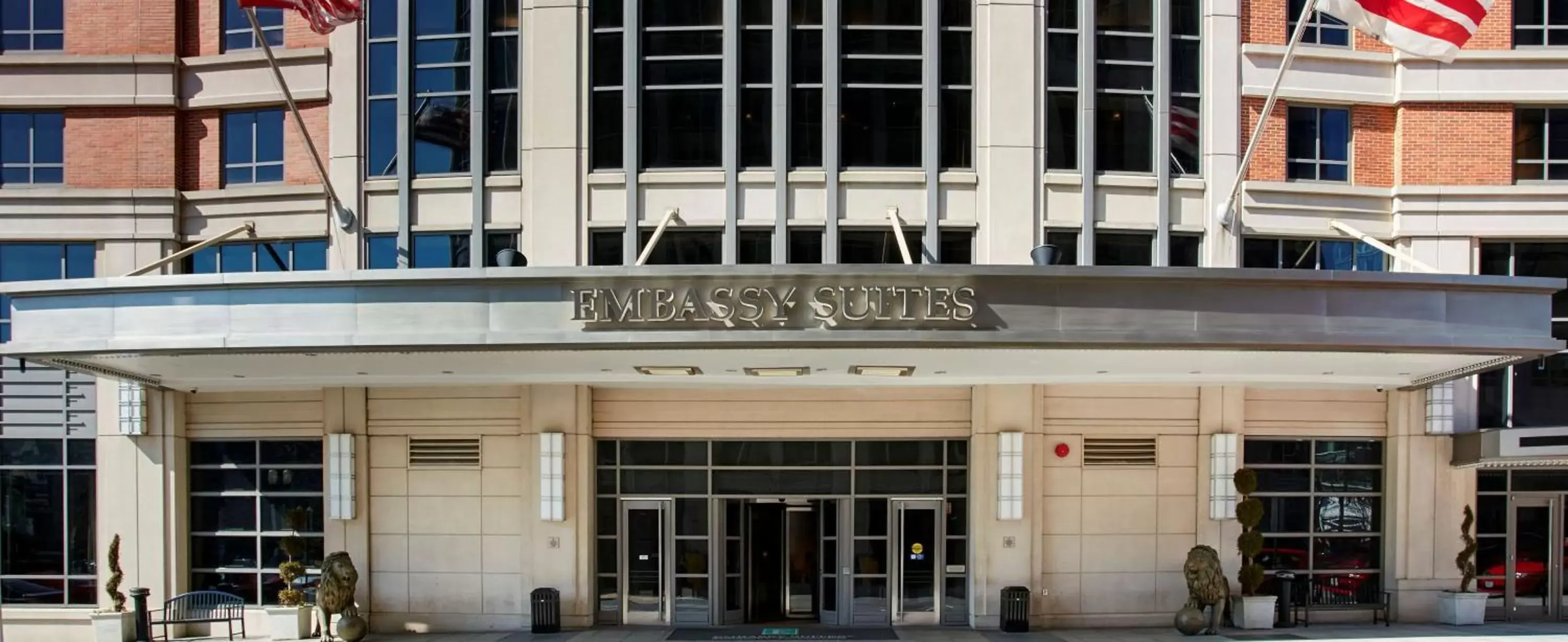 Property Building in Embassy Suites by Hilton Washington DC Convention Center