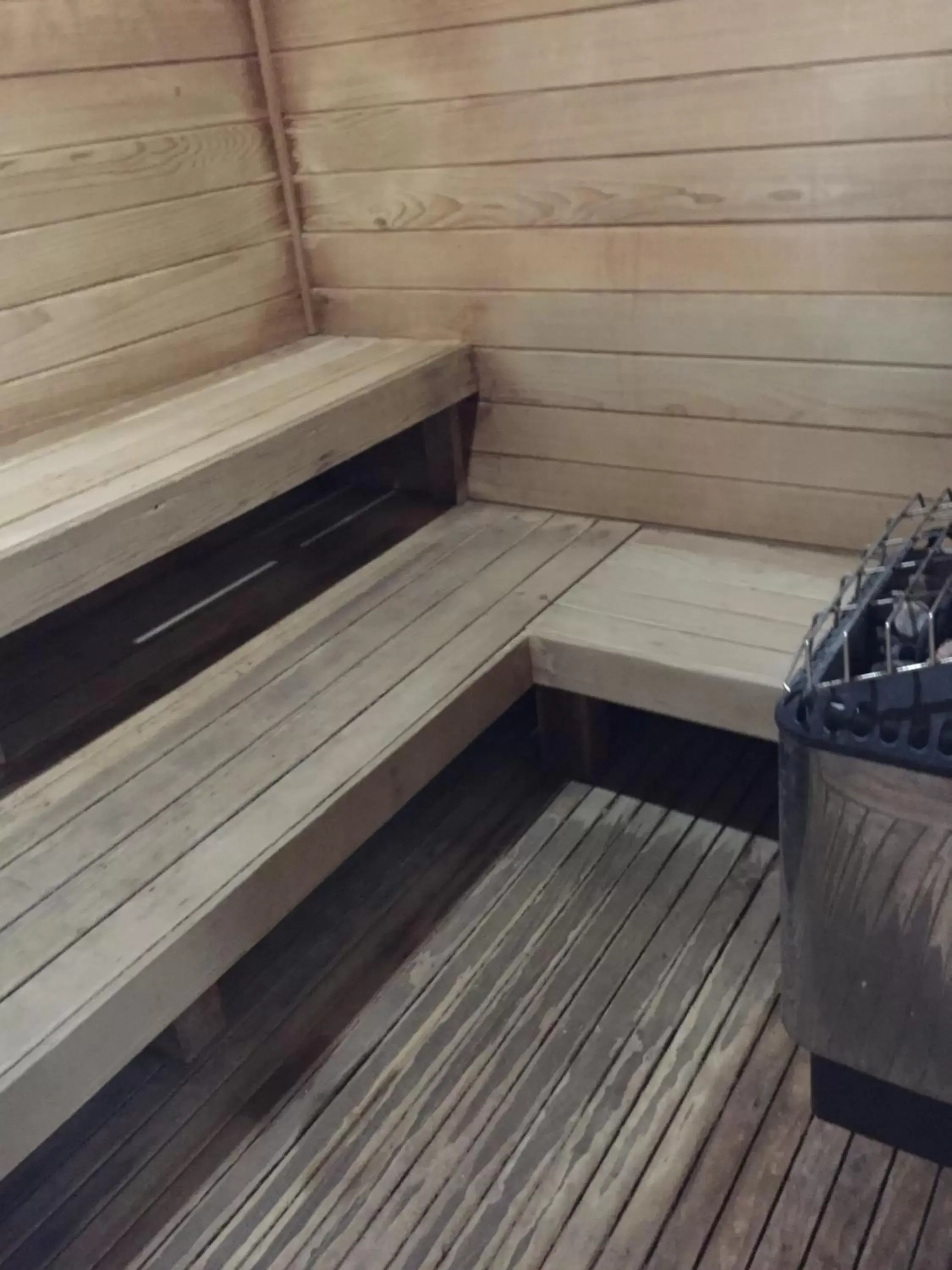 Sauna in Fireside Inn, Ocean's Edge