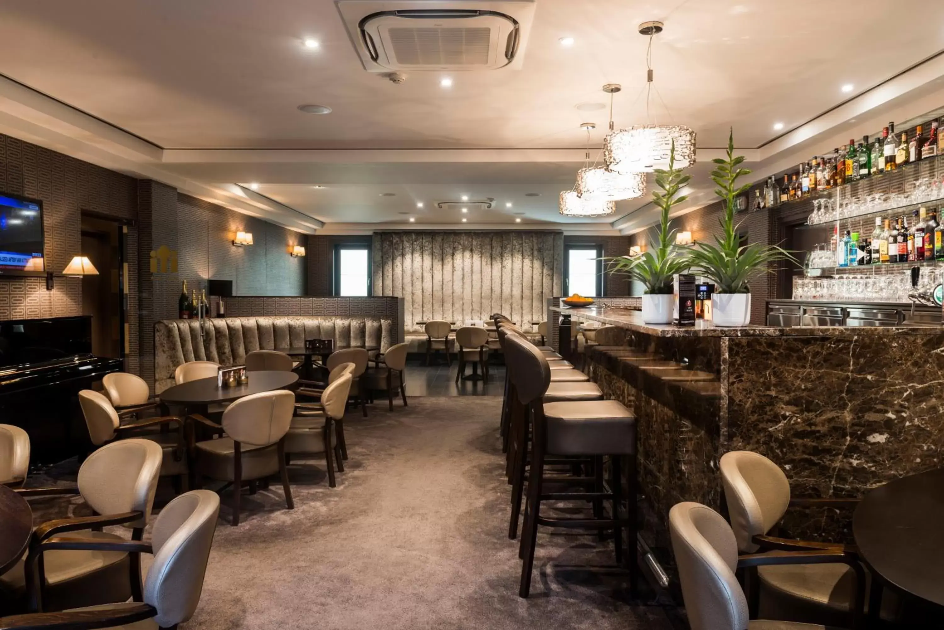 Lounge or bar in Keizershof Hotel Aalst Lounge or bar in Keizershof Hotel Aalst