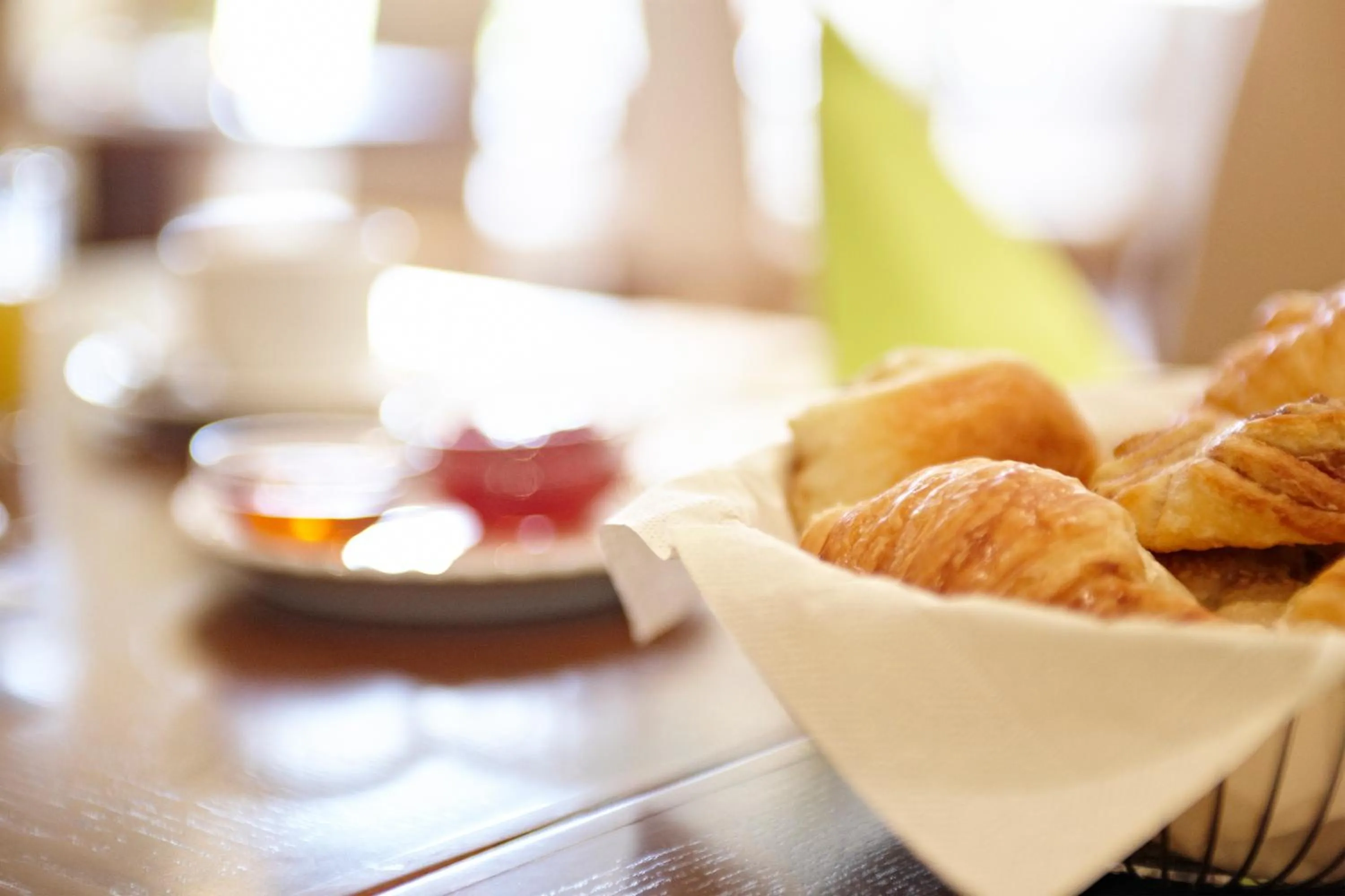 Food and drinks in Hotel Berlin Mitte by Campanile