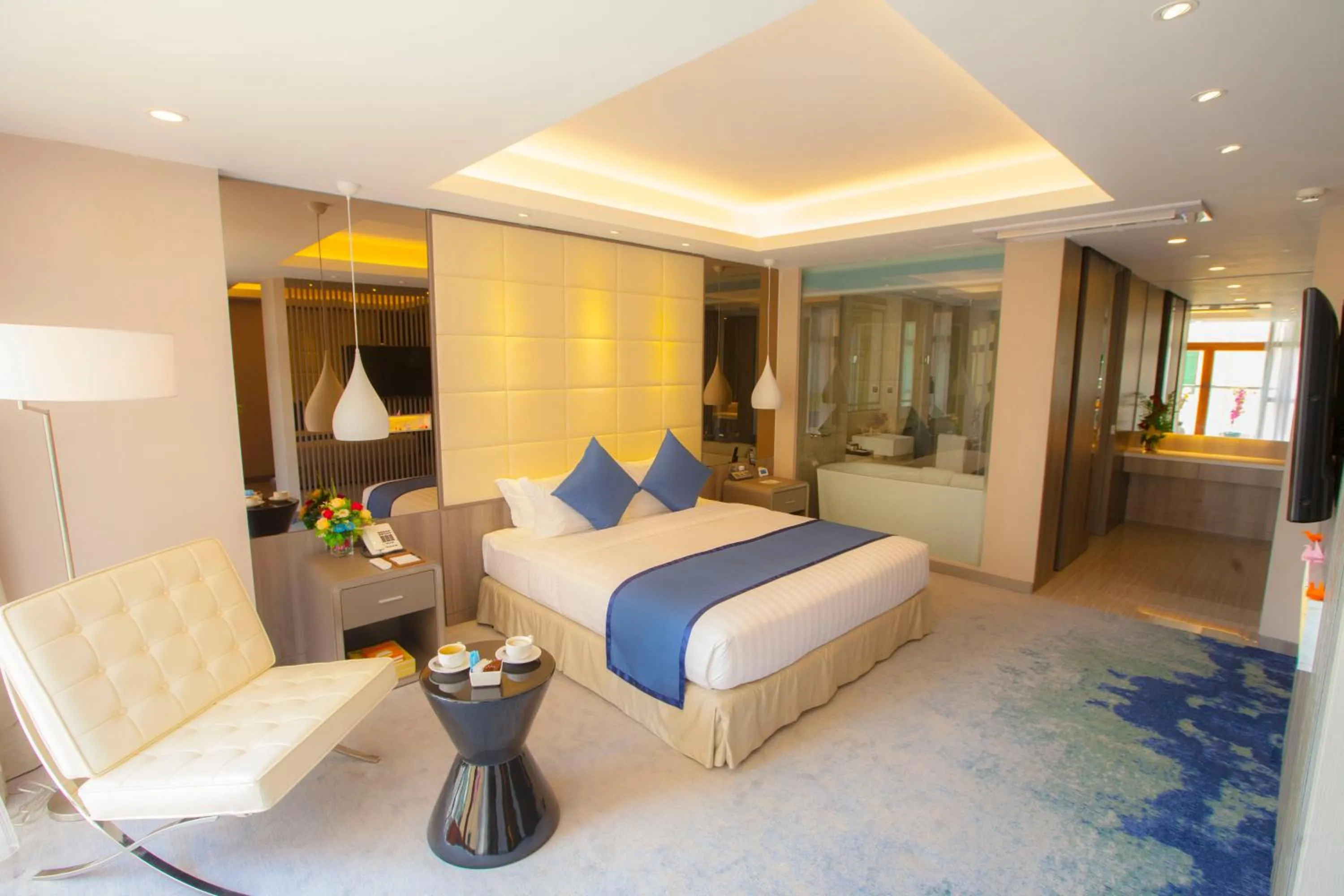 Bed in Grand Palace Hotel