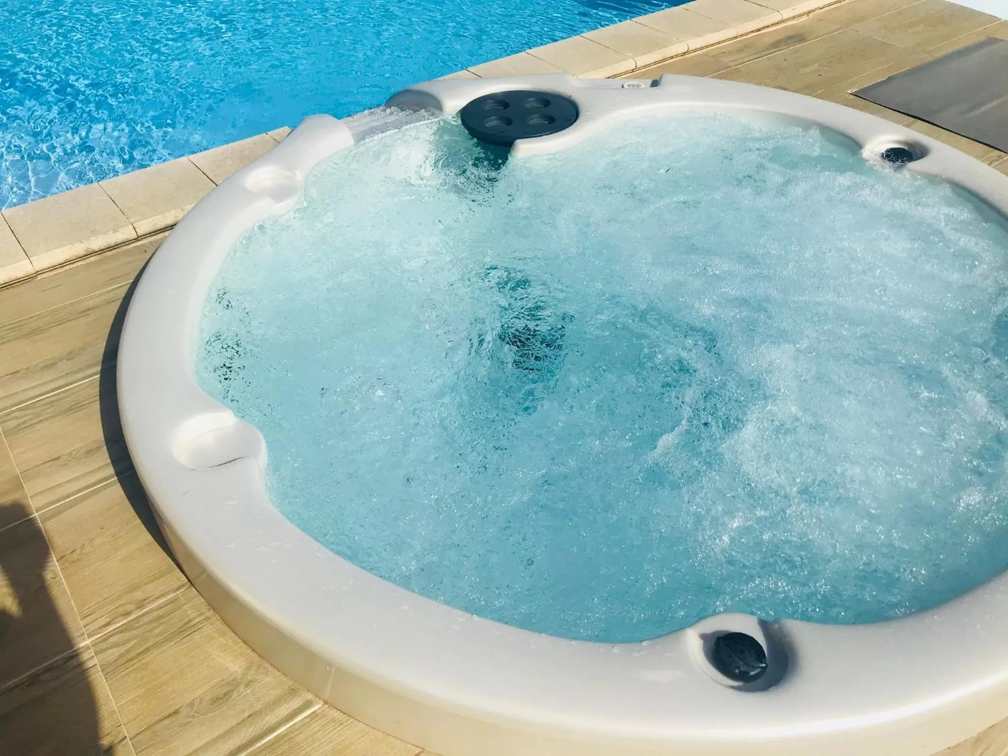 Swimming pool in Green Park Hotel & Residence