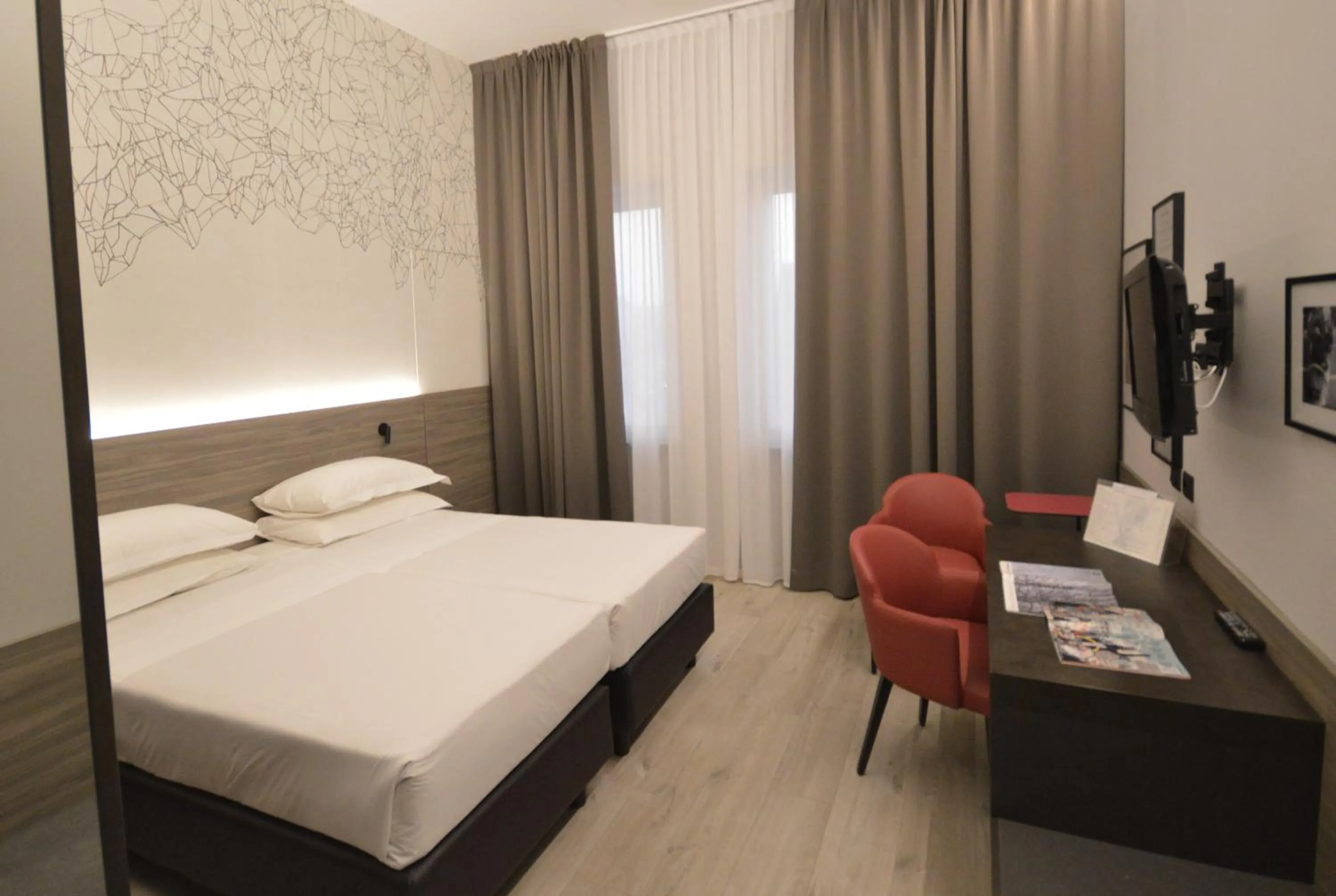 Photo of the whole room, Bed in Hotel Friuli