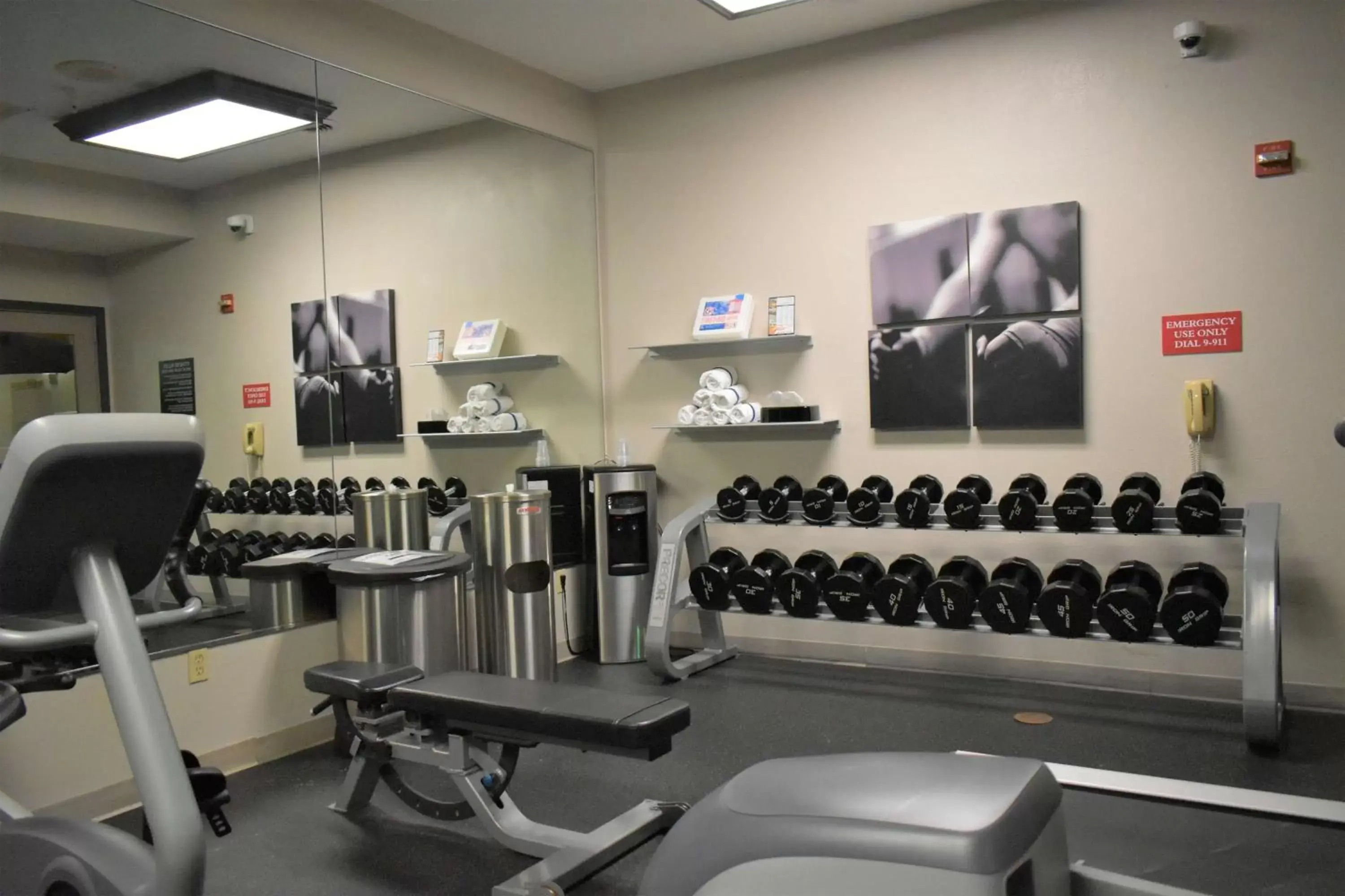 Activities, Fitness Center/Facilities in Country Inn & Suites by Radisson, Kenosha, WI