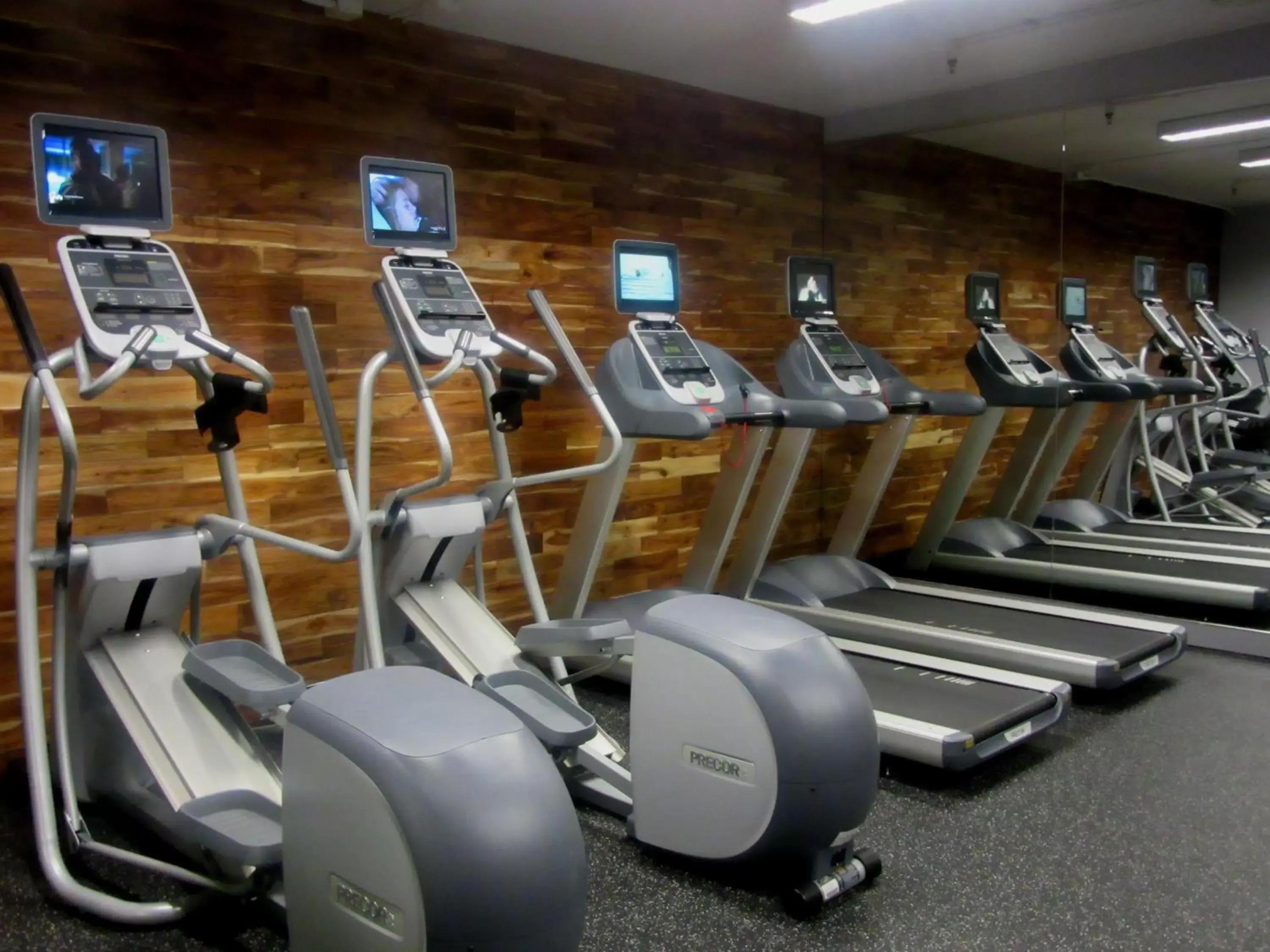 Fitness centre/facilities, Fitness Center/Facilities in The Paramount Hotel
