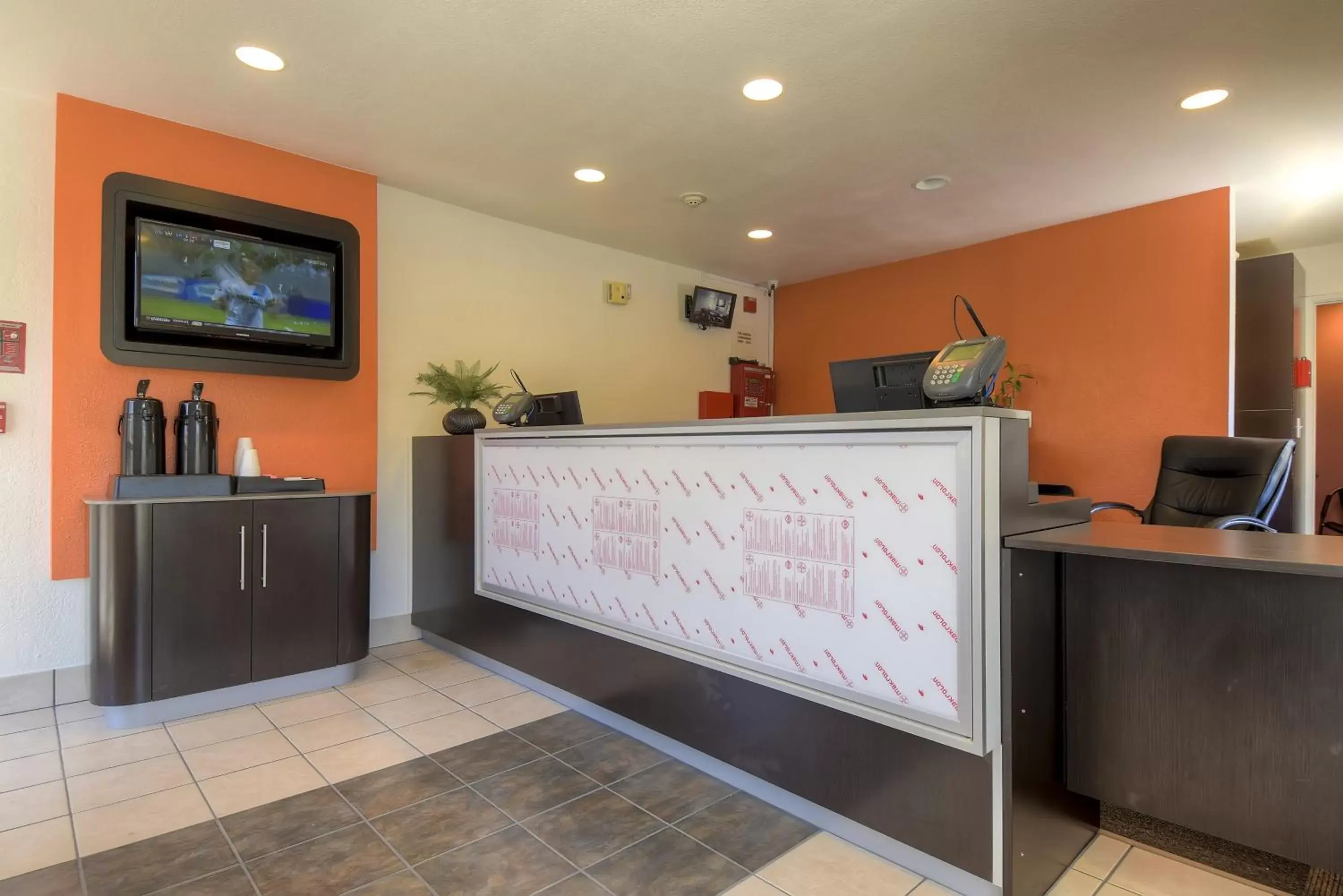 Lobby or reception, Lobby/Reception in Motel 6-Rancho Mirage, CA - Palm Springs