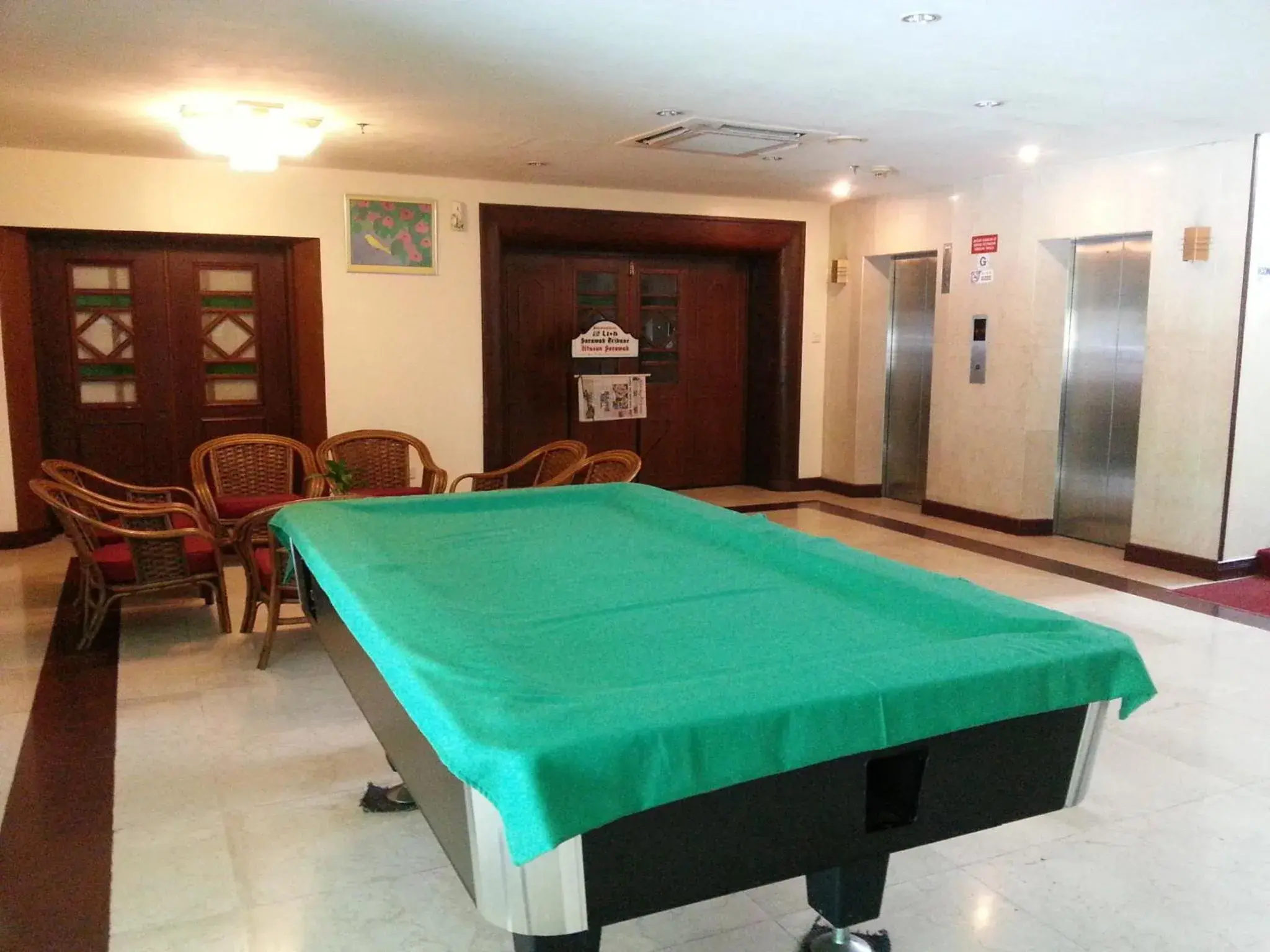 Lobby or reception, Billiards in Pacific Orient Hotel