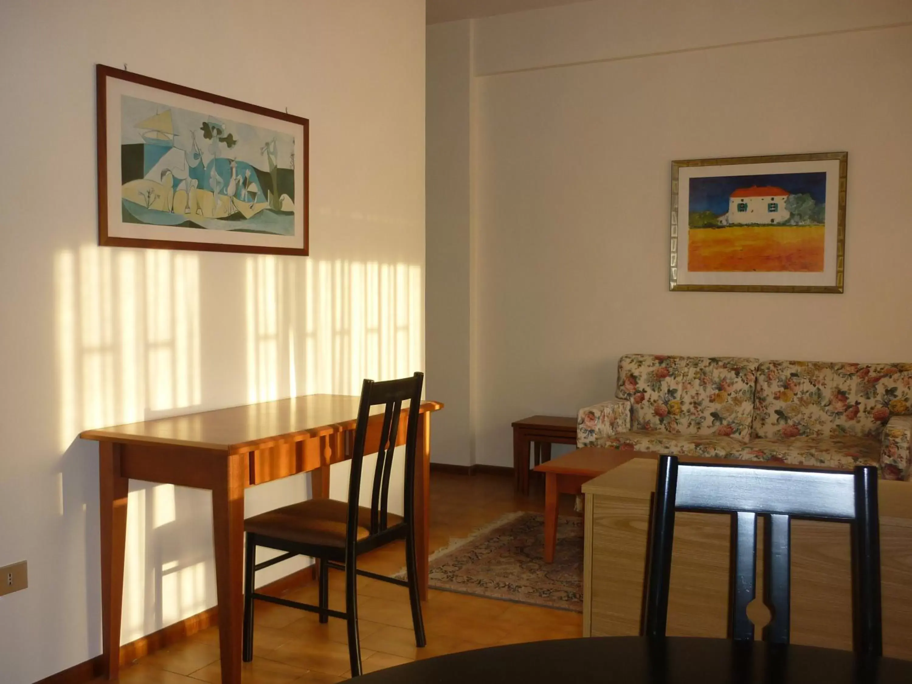Living room, Seating Area in Eur Nir Residence