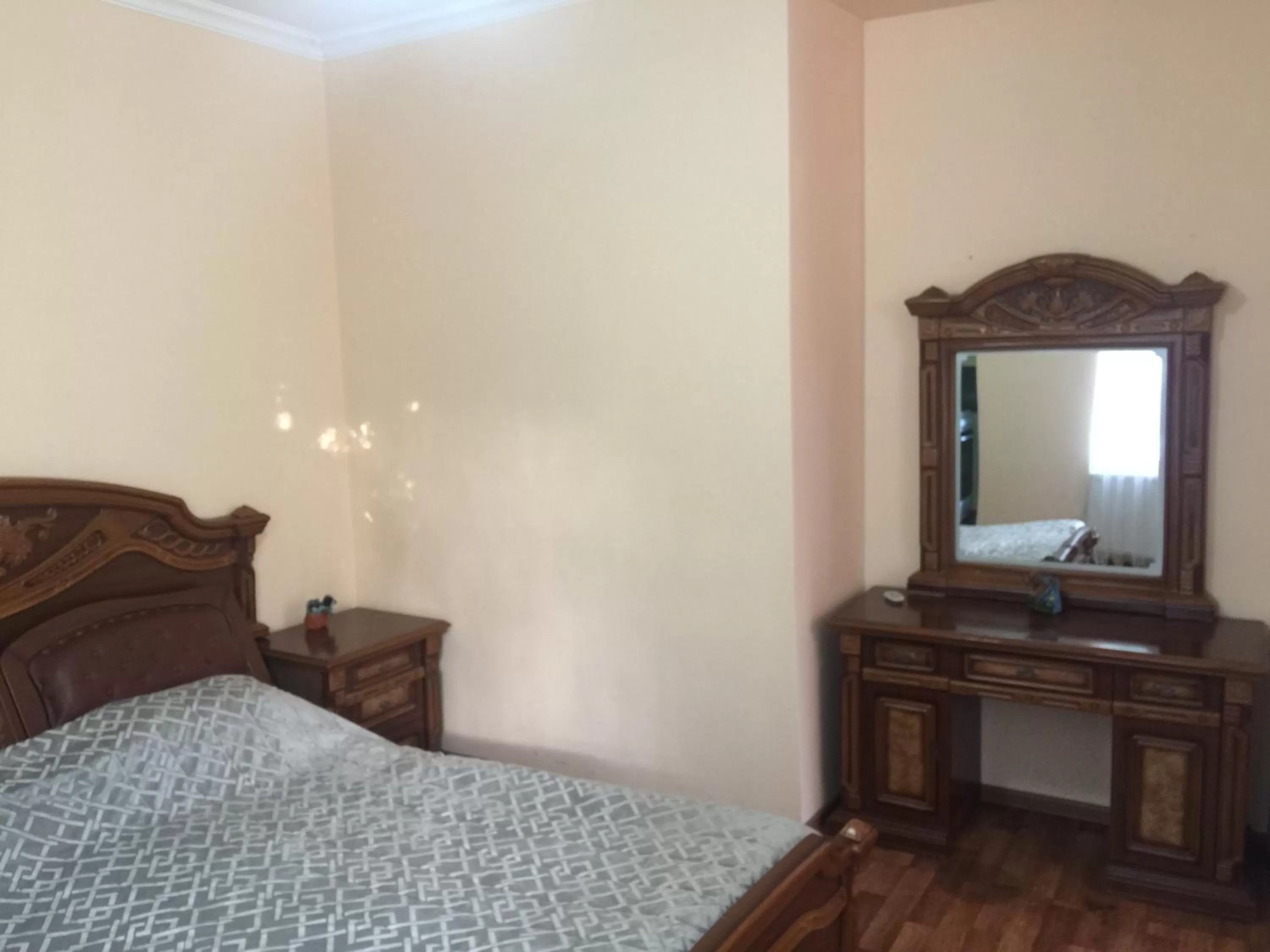 Bed in Nika's Guest House