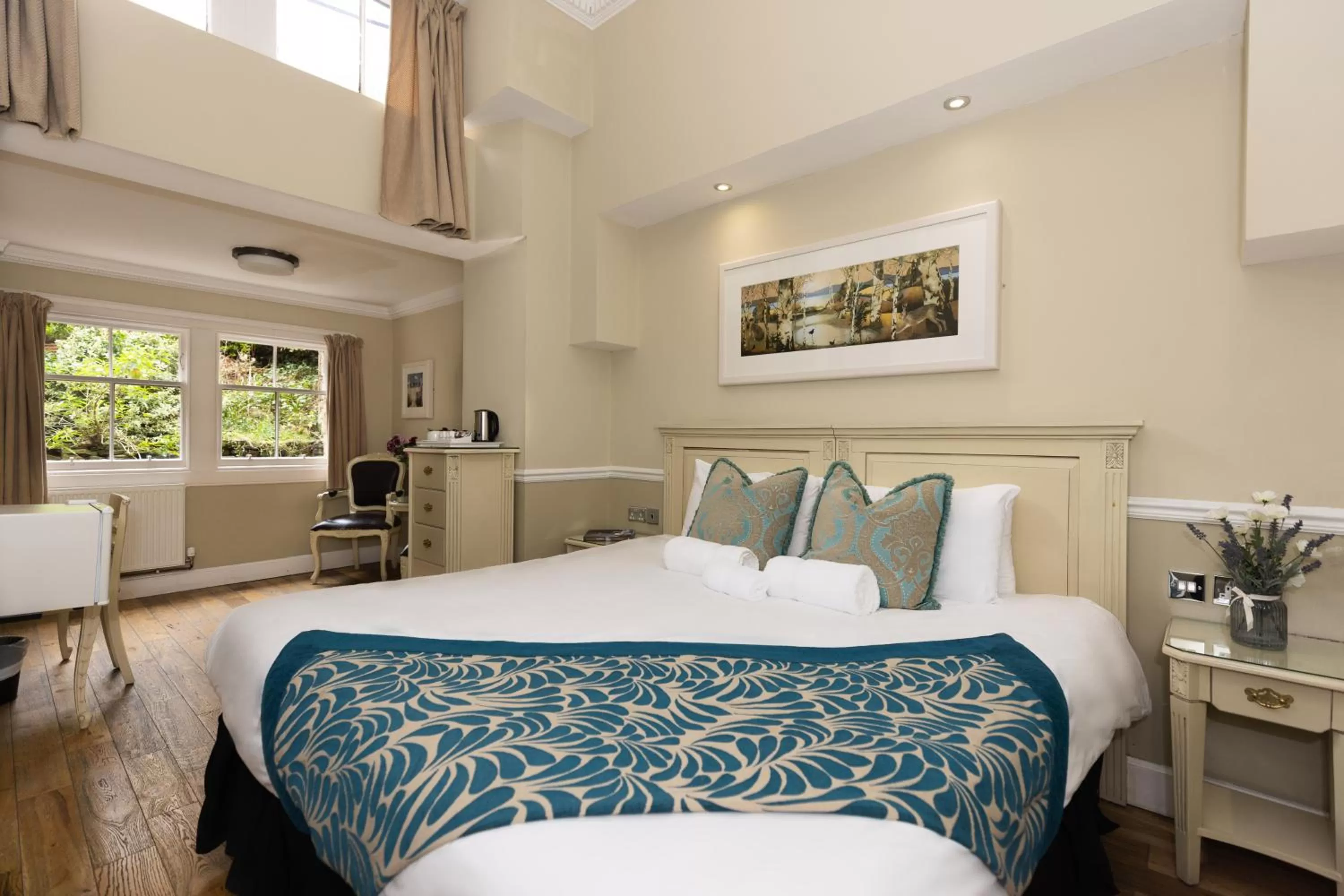 Bedroom, Bed in The Haymarket Hotel