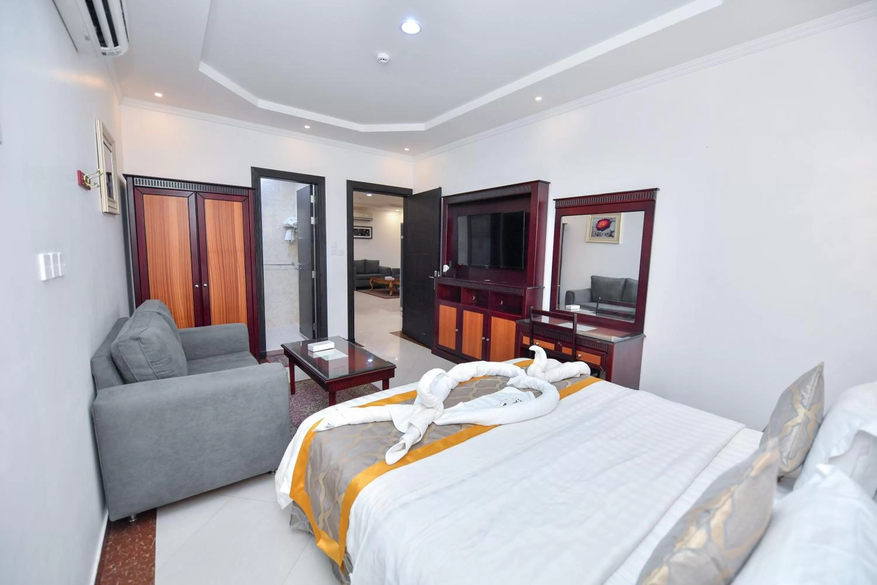 Bed in Aseel Alsharq Serviced Apartments - اقتصادي