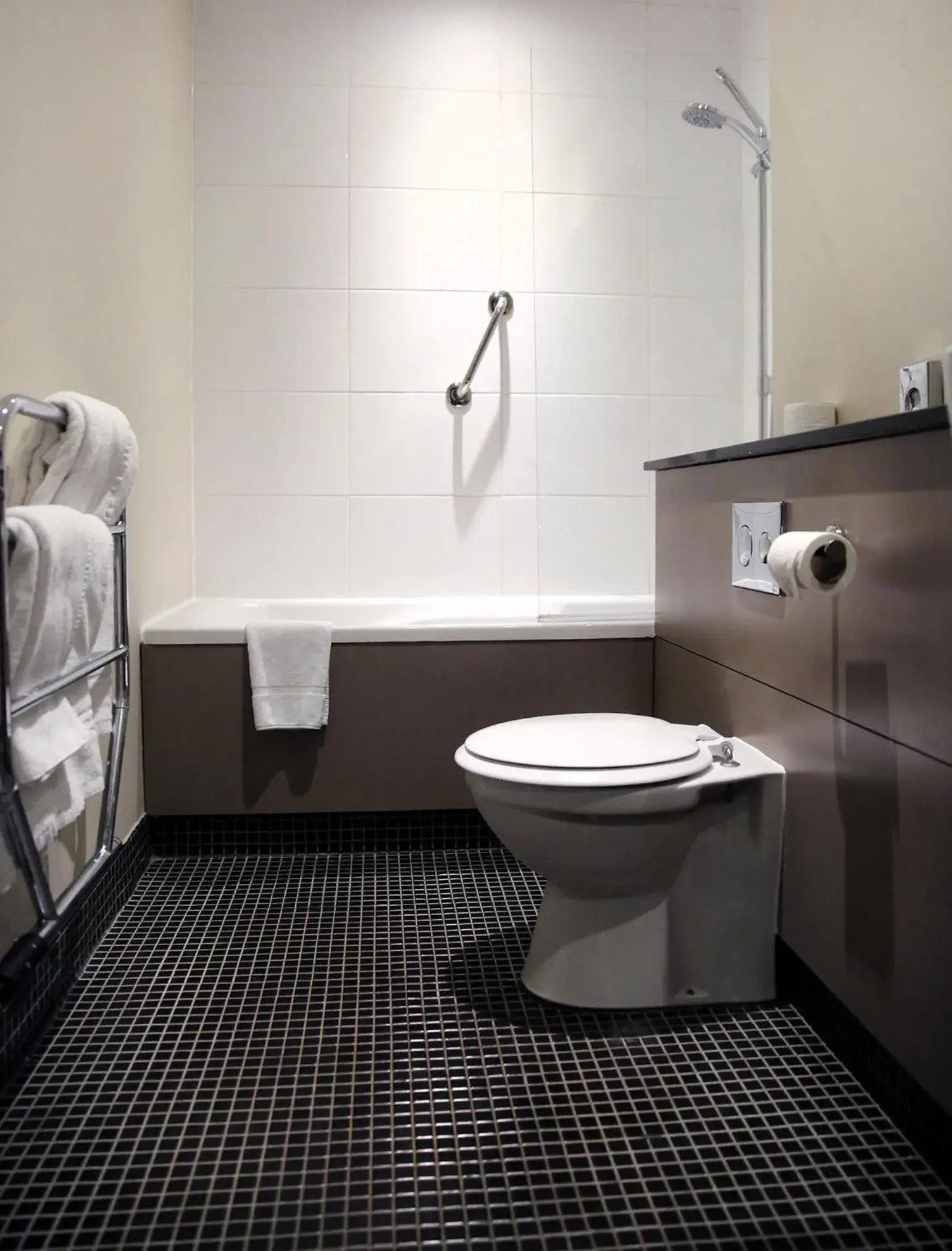 Toilet, Bathroom in Denham Grove