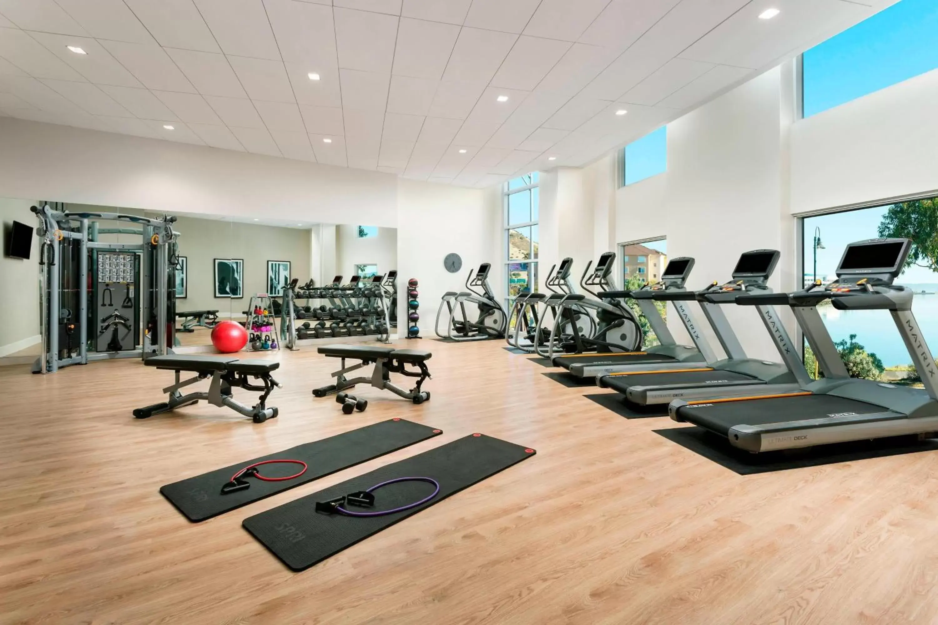 Fitness centre/facilities, Fitness Center/Facilities in AC Hotel by Marriott San Francisco Airport/Oyster Point Waterfront
