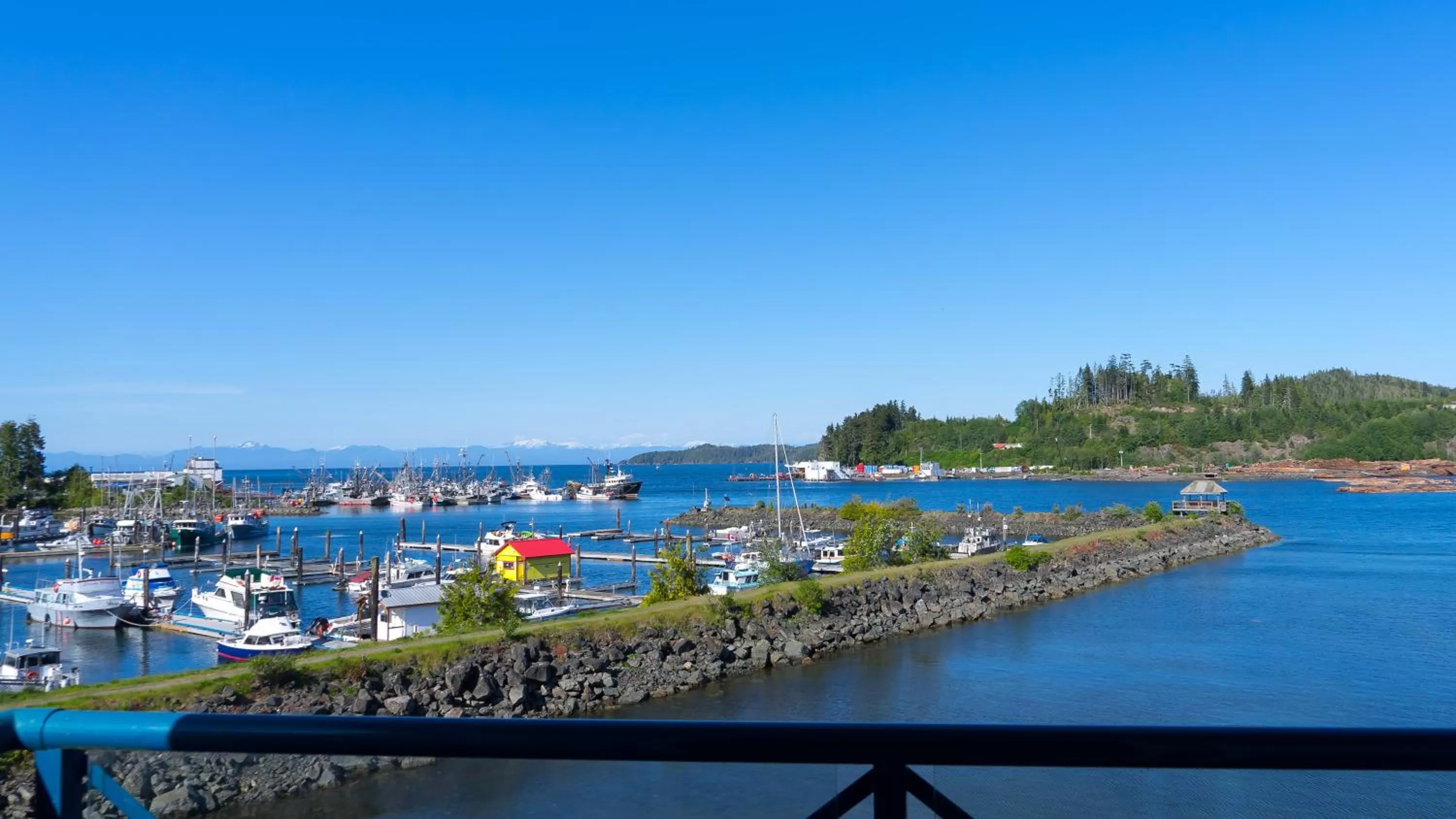Sea view in Glen Lyon Inn
