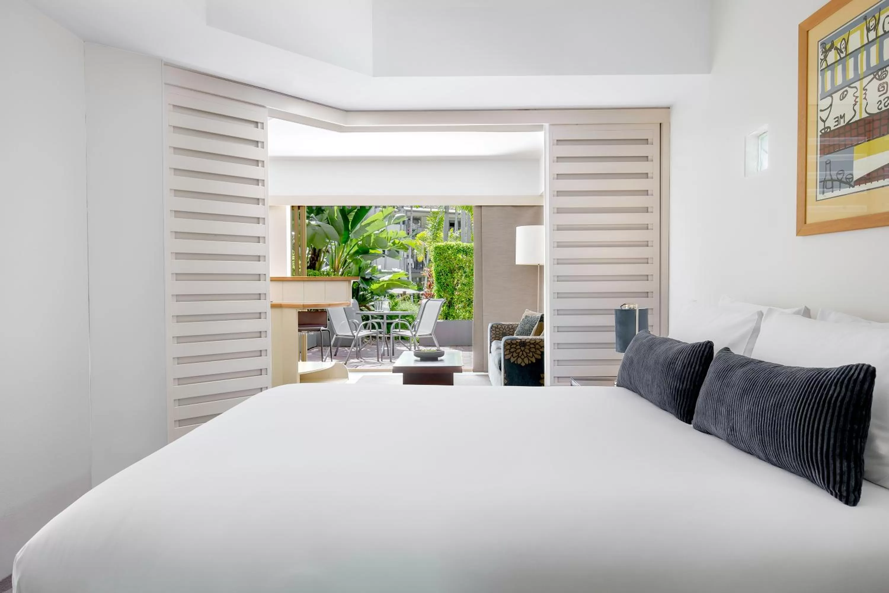 Bedroom, Bed in Mantra French Quarter Noosa