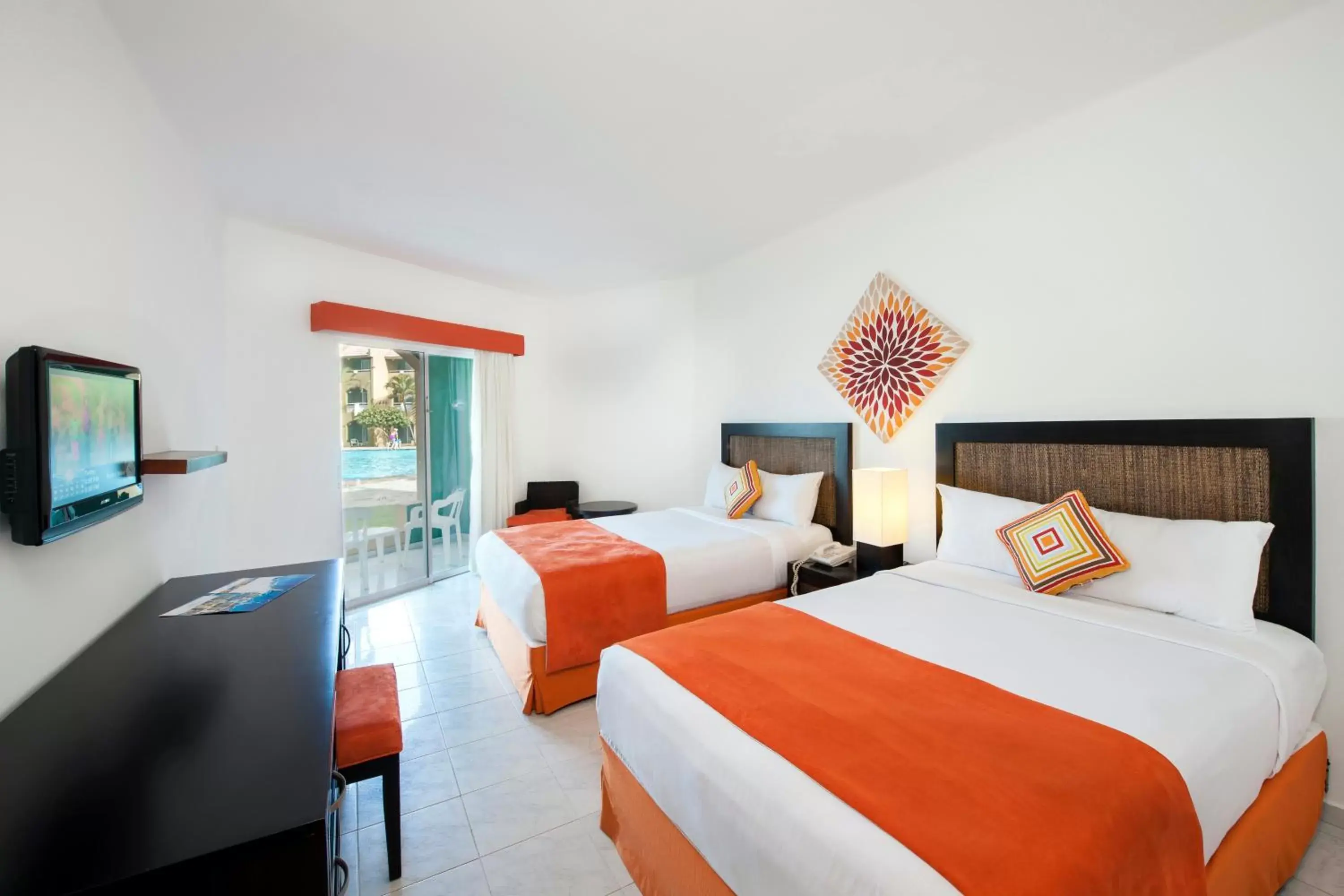 Bedroom, Bed in Casa Marina Beach & Reef All Inclusive