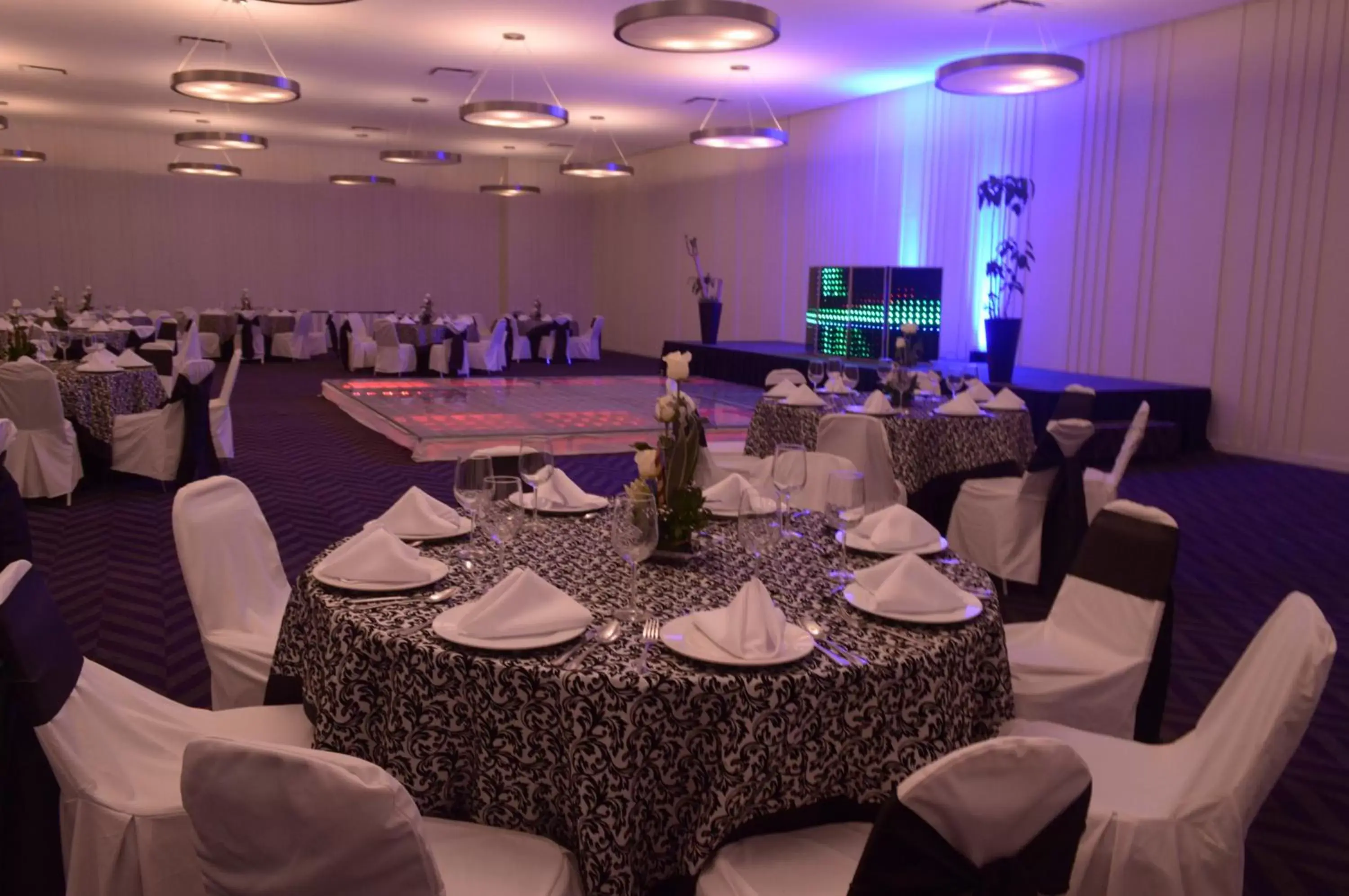 Banquet/Function facilities, Restaurant/Places to Eat in Hotel El Ejecutivo by Reforma Avenue