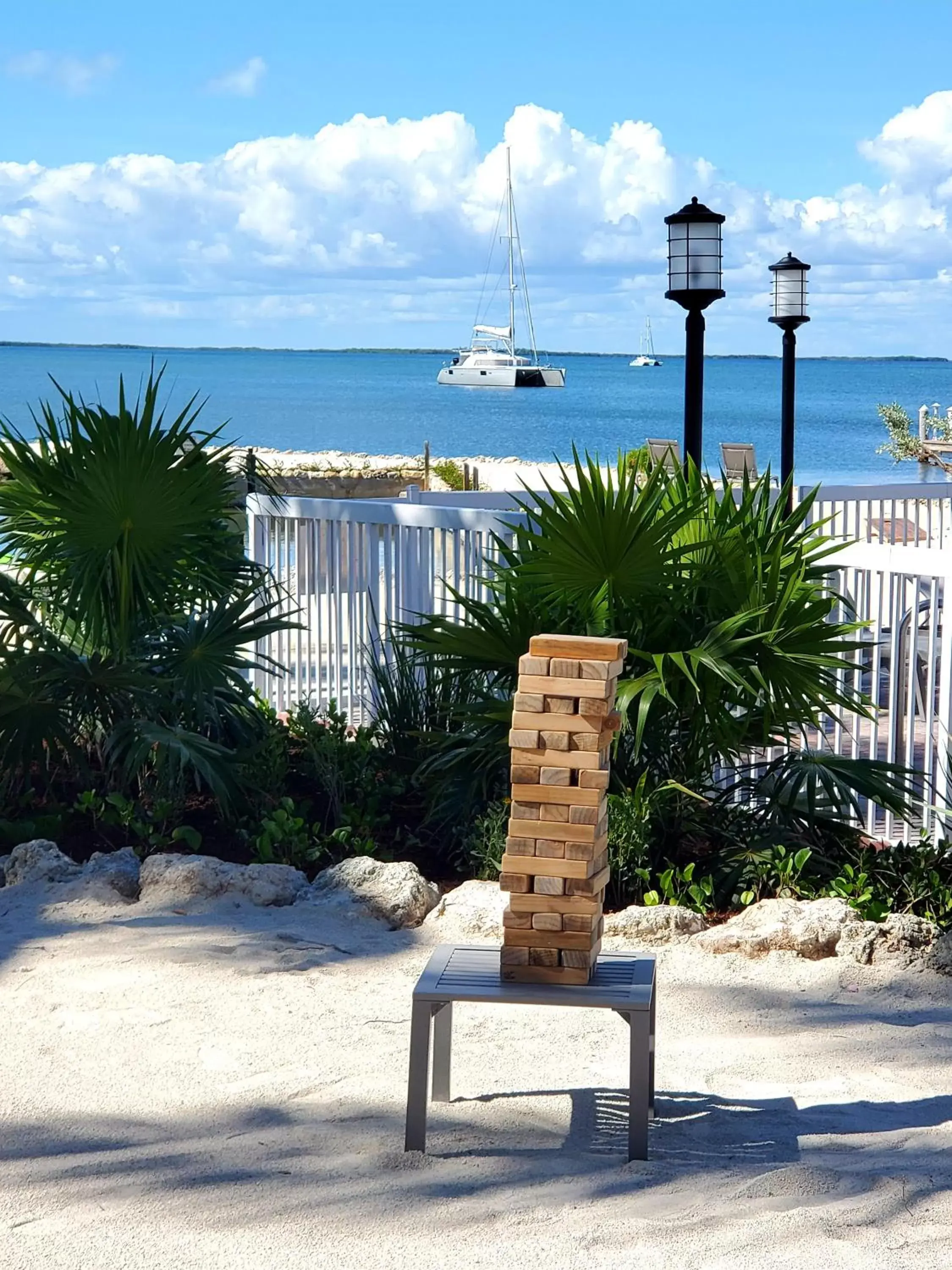 Entertainment, Beach in Bayside Inn Key Largo