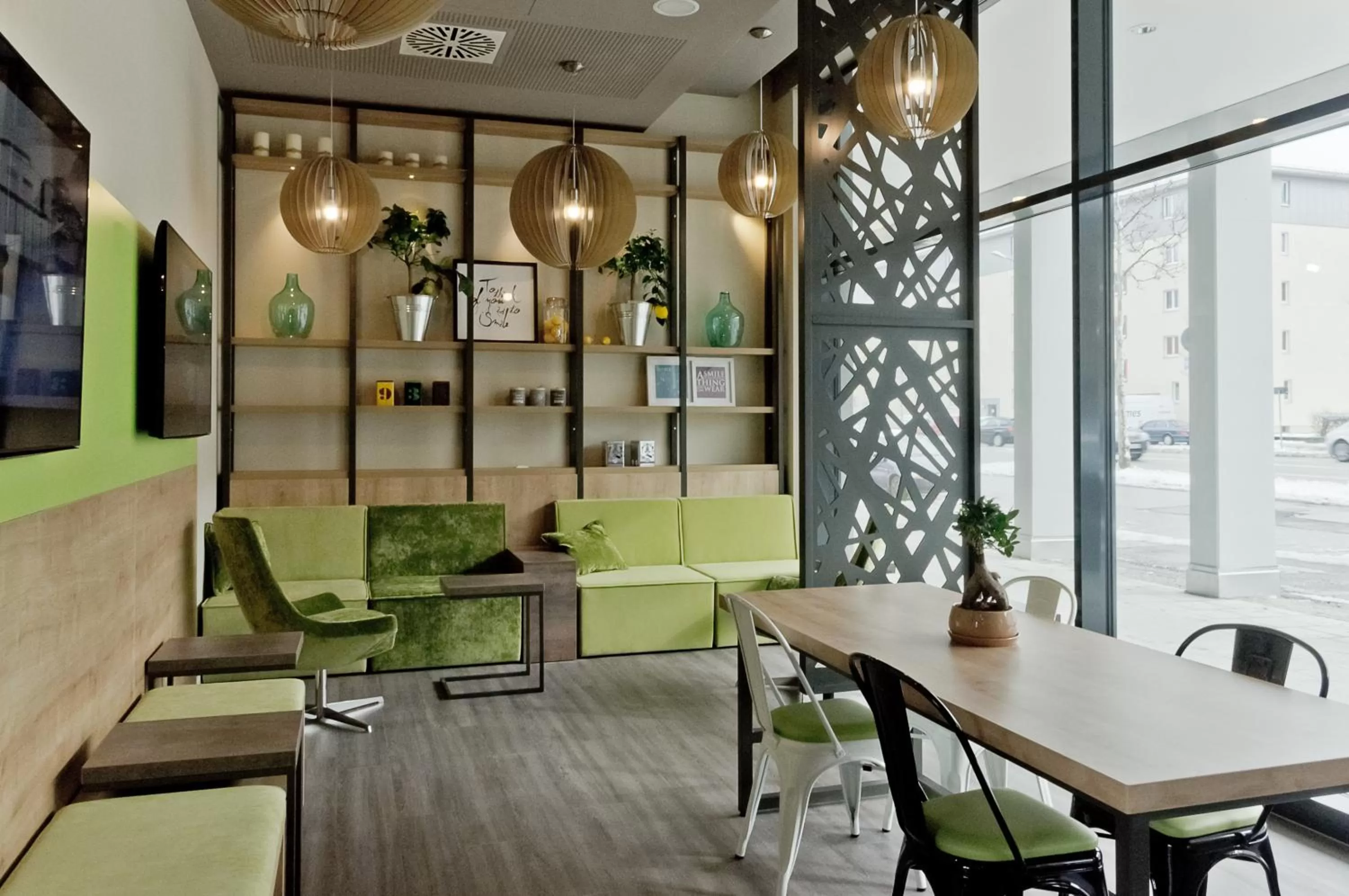 Lobby or reception in Super 8 by Wyndham Munich City West