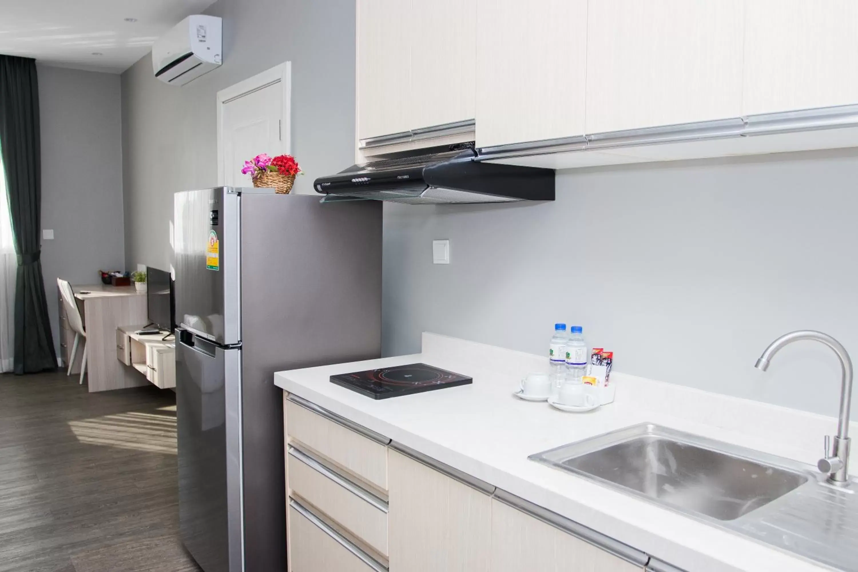 Kitchen or kitchenette, Kitchen/Kitchenette in Cambodian Country Club