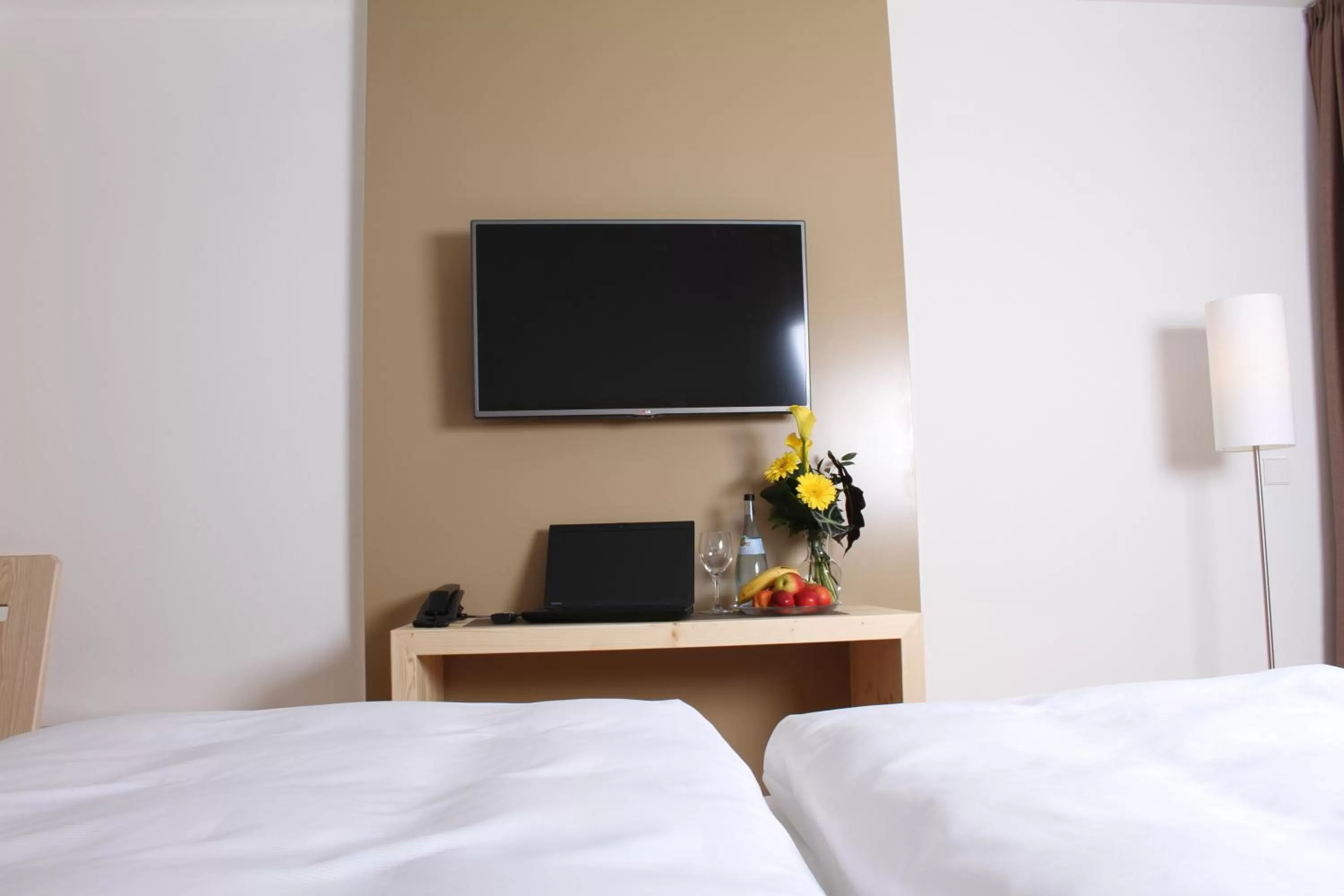 TV and multimedia, Bed in Beim Rinderwirt