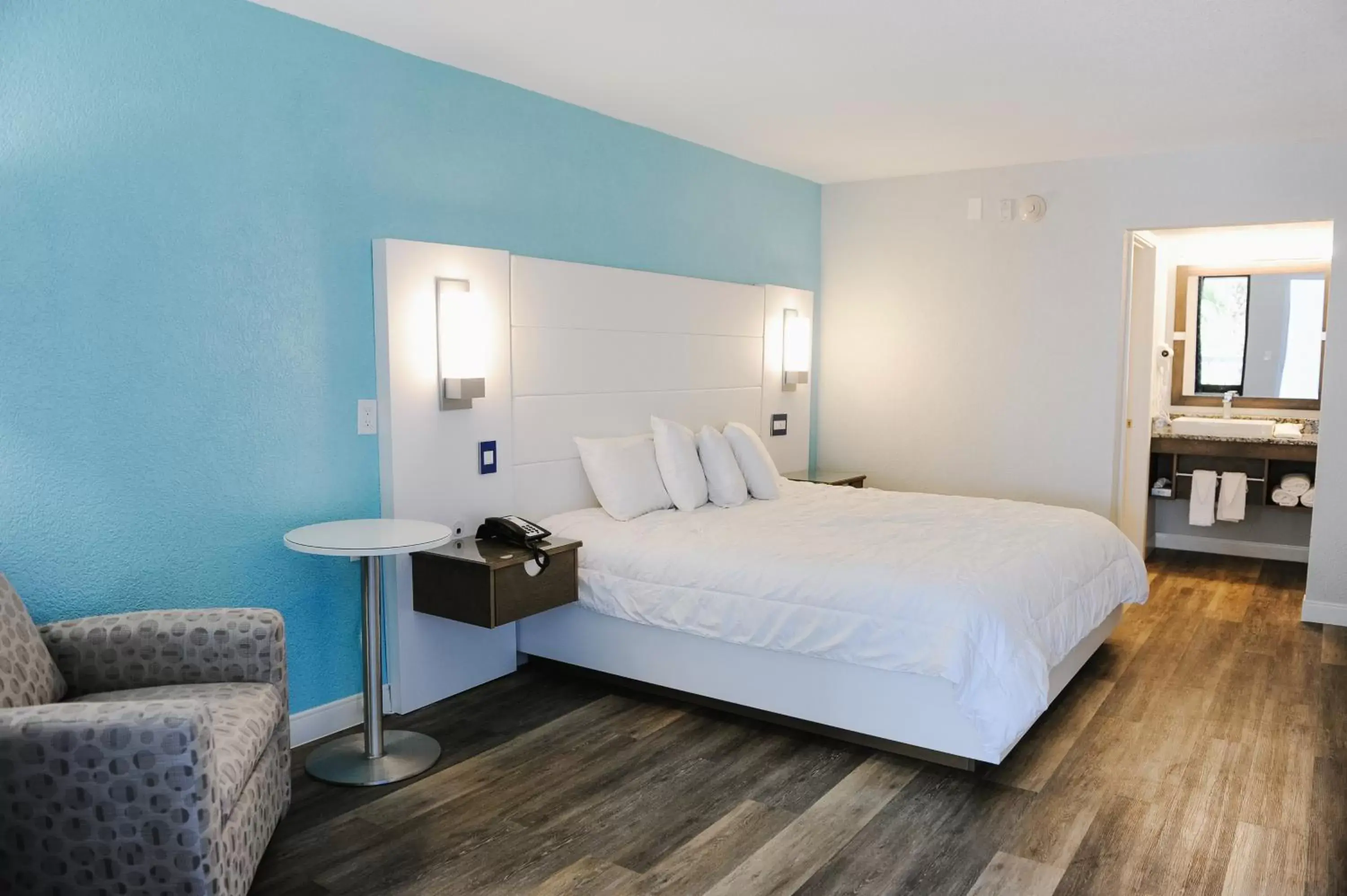 Bedroom, Bed in Regency Inn & Suites - Saint Augustine