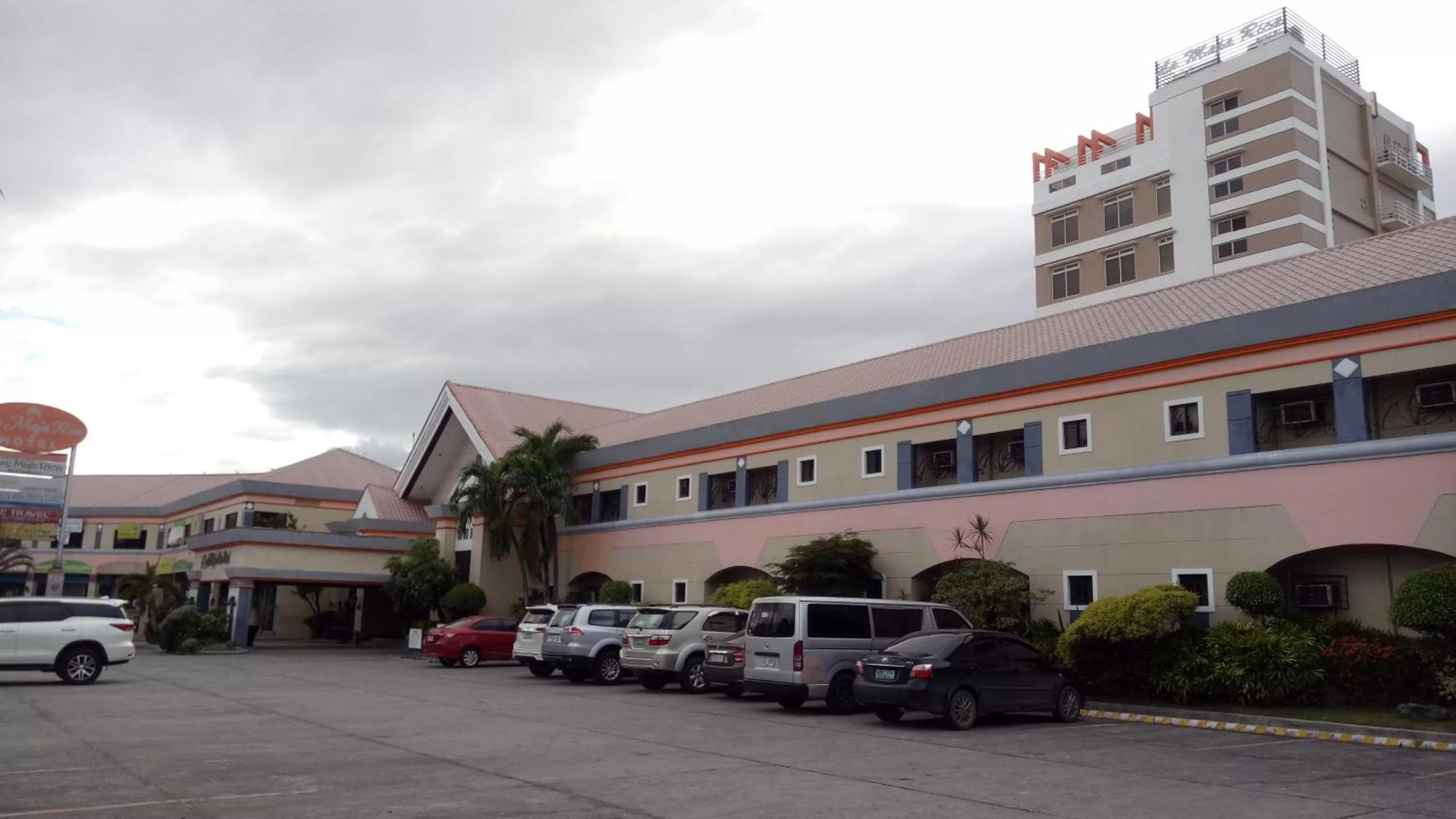 Property building in La Maja Rica Hotel