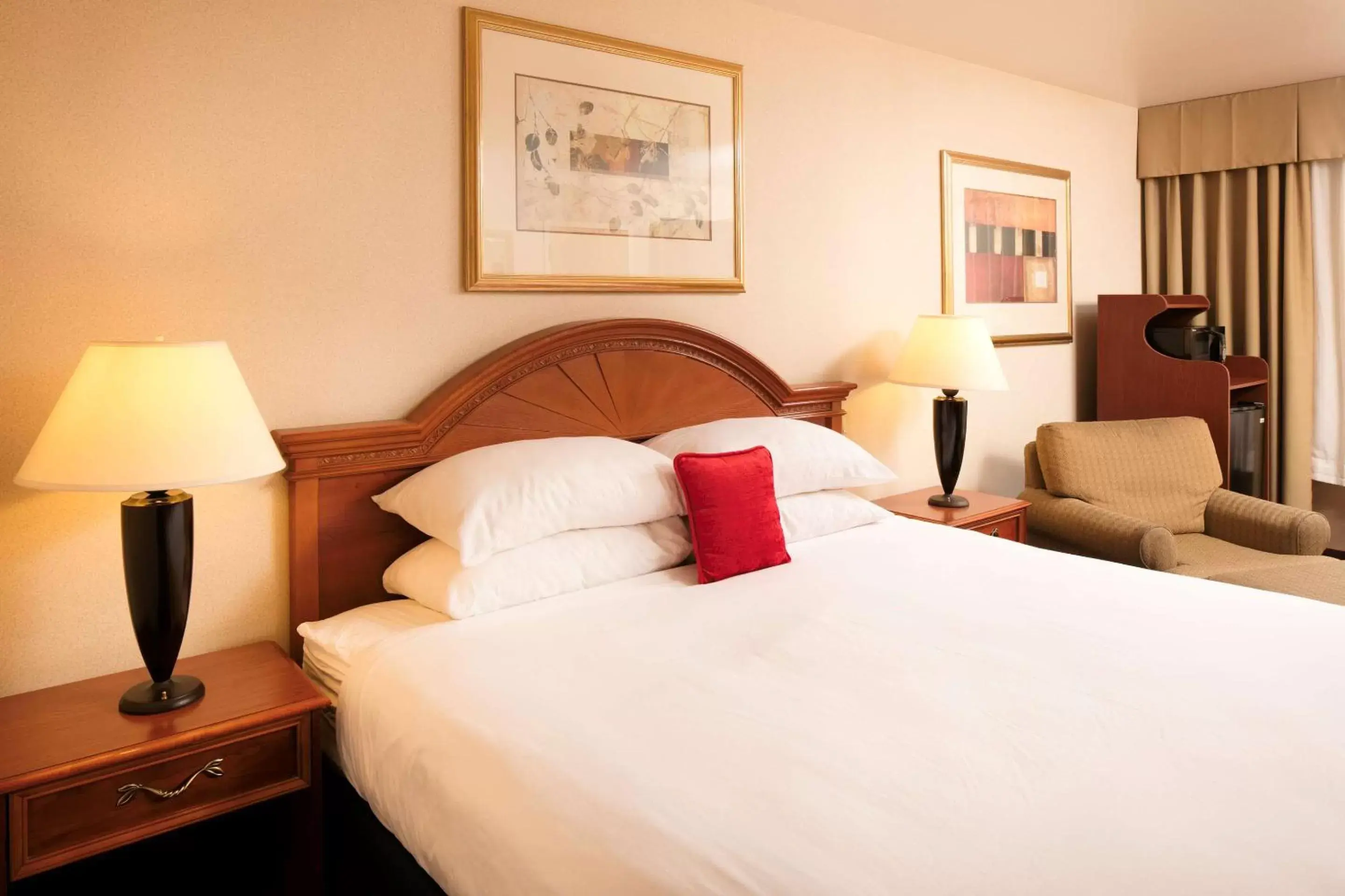 Bed in Red Lion Hotel and Conference Center St. George Bed in Red Lion Hotel and Conference Center St. George