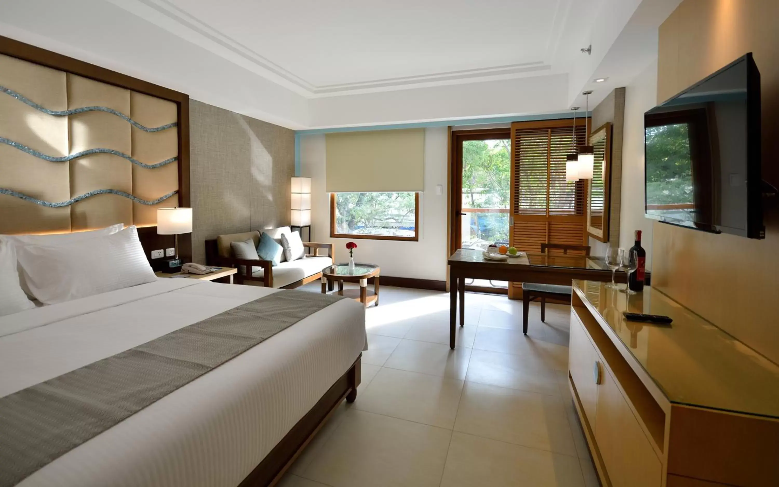 Bedroom in Henann Resort Alona Beach