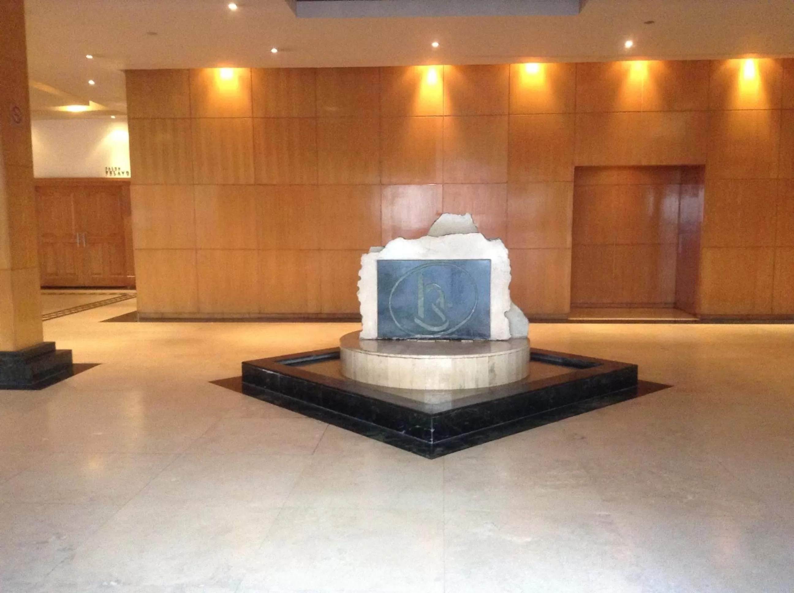 Lobby or reception in Hotel Sevilla